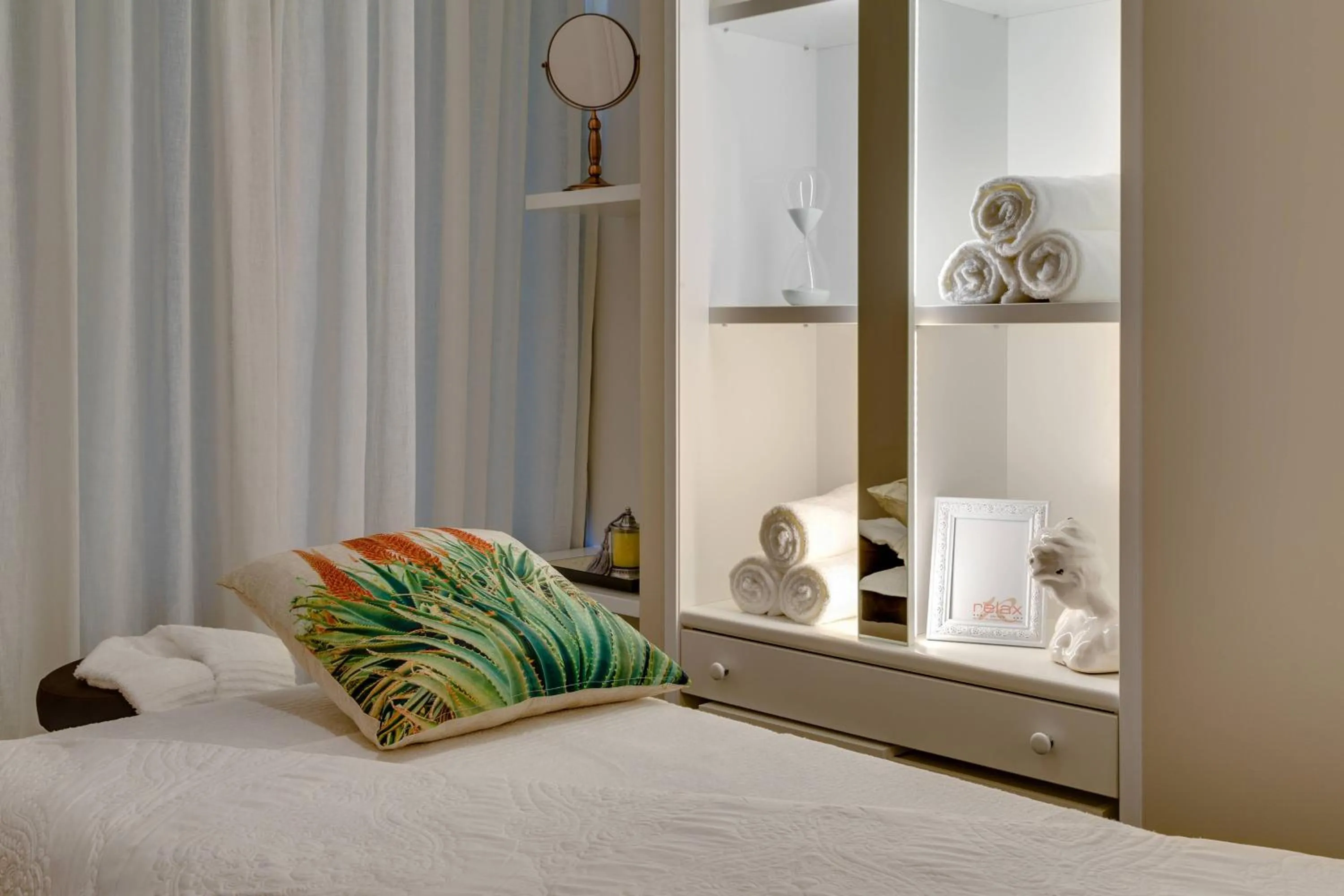 Spa and wellness centre/facilities, Bed in Protea Hotel by Marriott Cape Town Waterfront Breakwater Lodge