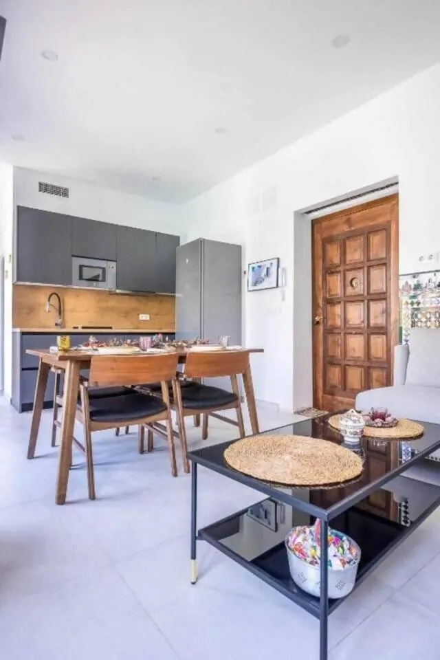 Alzhara Suites II Balcón Triana Torre Pelli