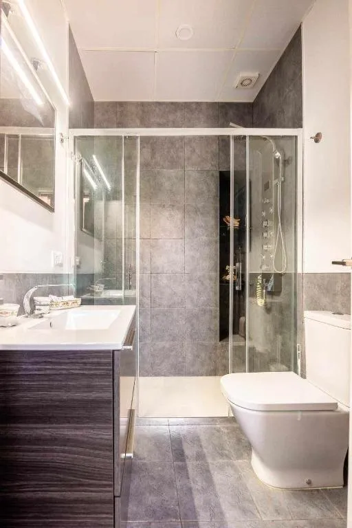 Alzhara Suites II Balcón Triana Torre Pelli
