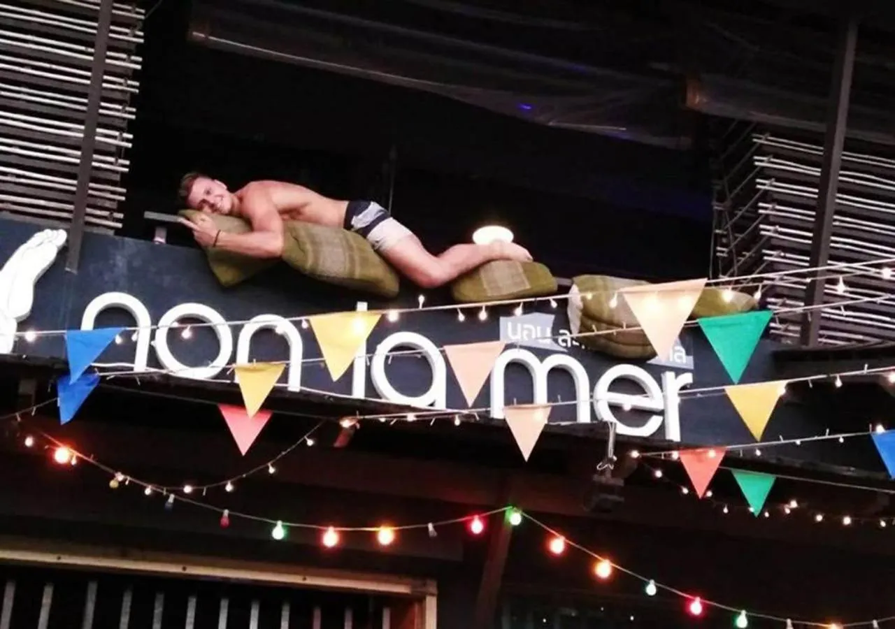 Non La Mer Hostel - Bed & Yoga
