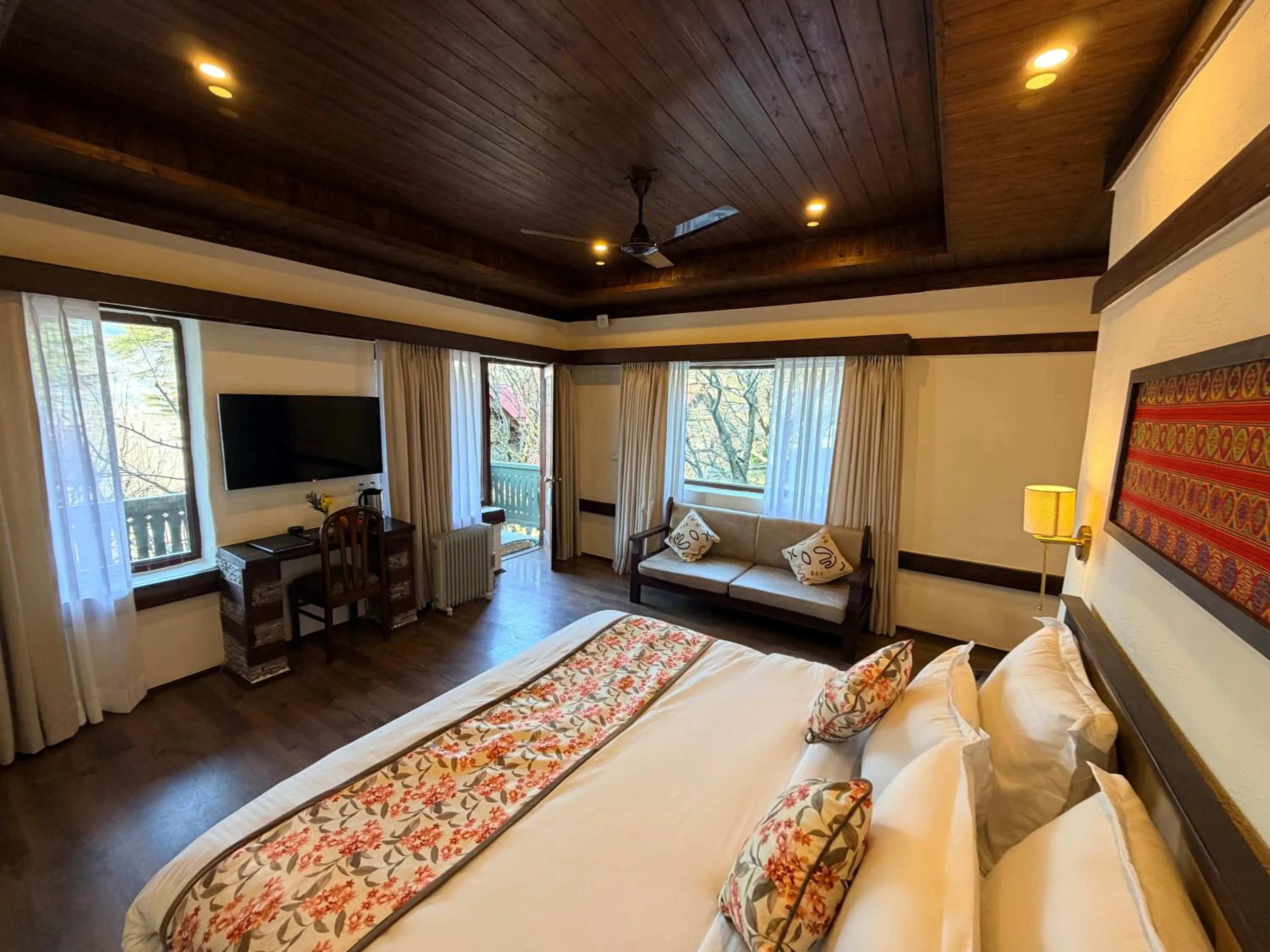 Bed in Heritage Satikva Resorts and Spa