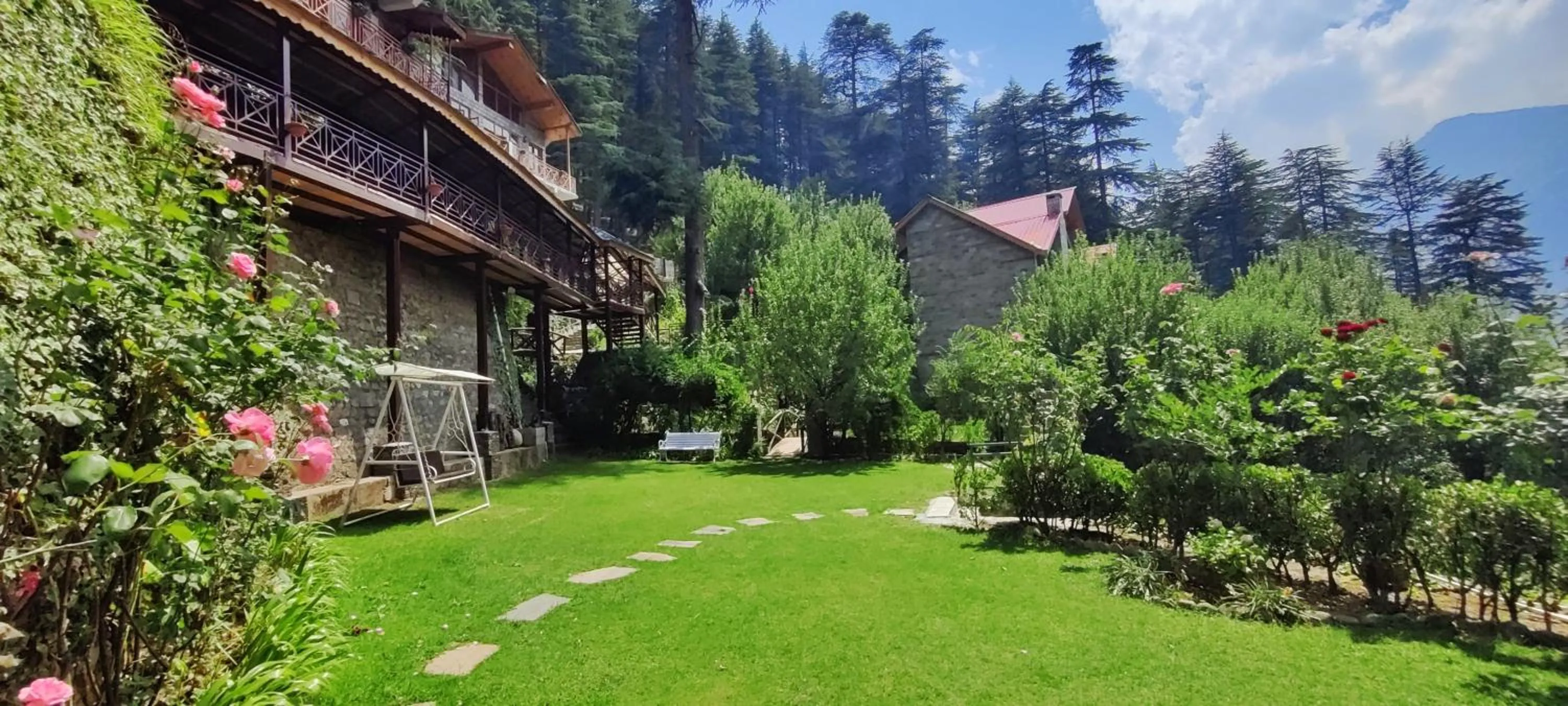 Garden in Heritage Satikva Resorts and Spa