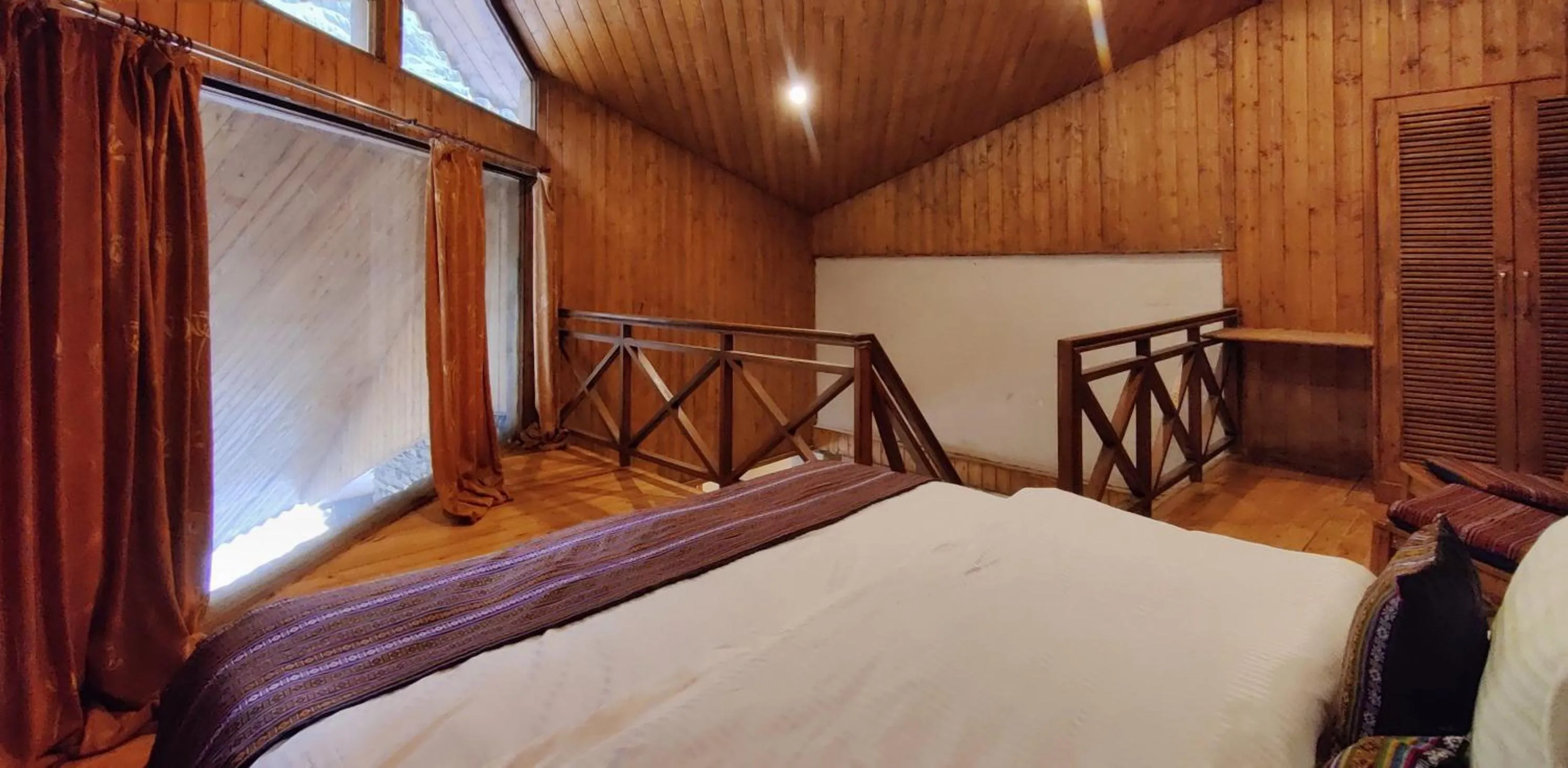 Bed in Heritage Satikva Resorts and Spa