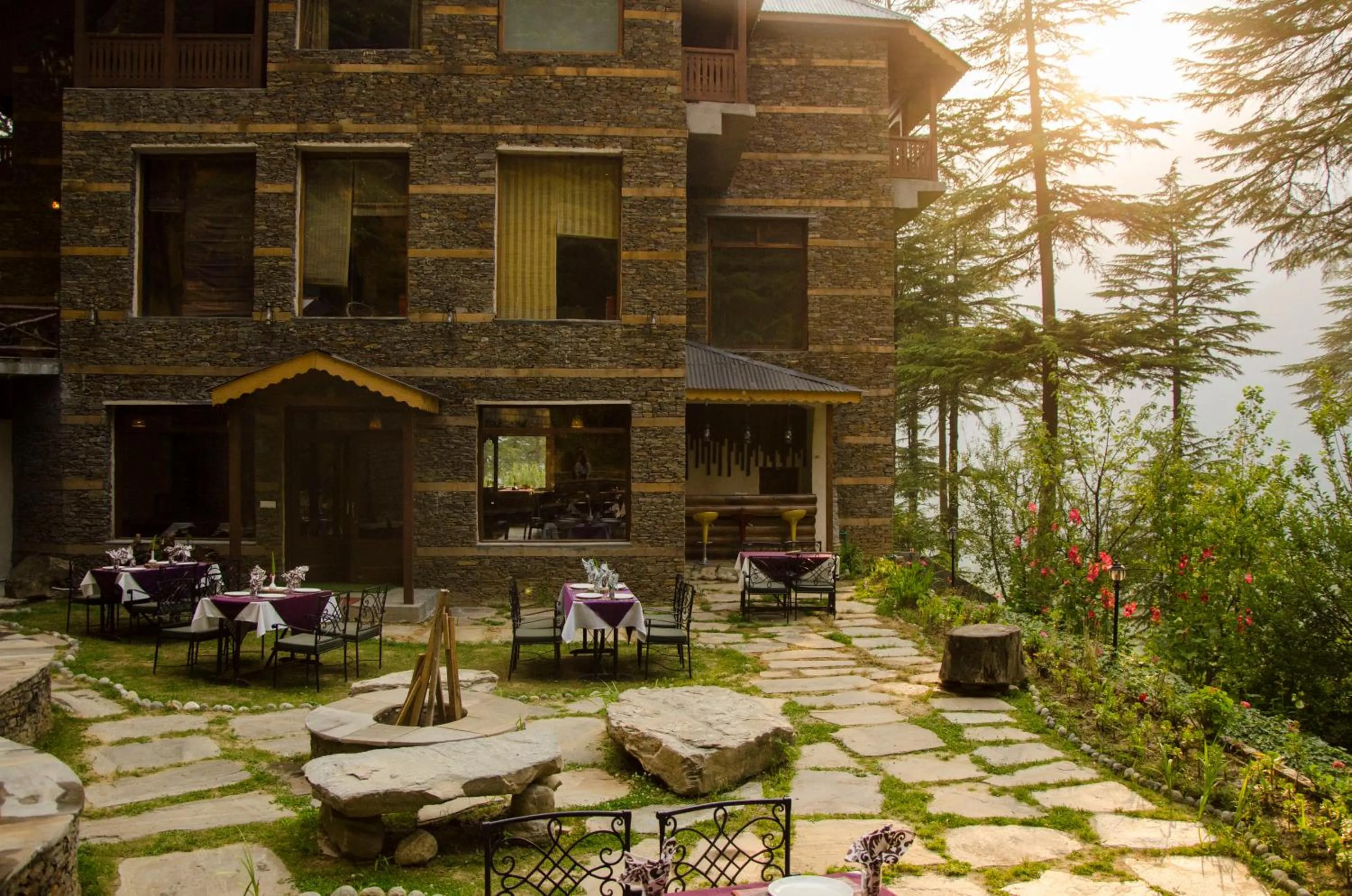 Restaurant/places to eat in Heritage Satikva Resorts and Spa