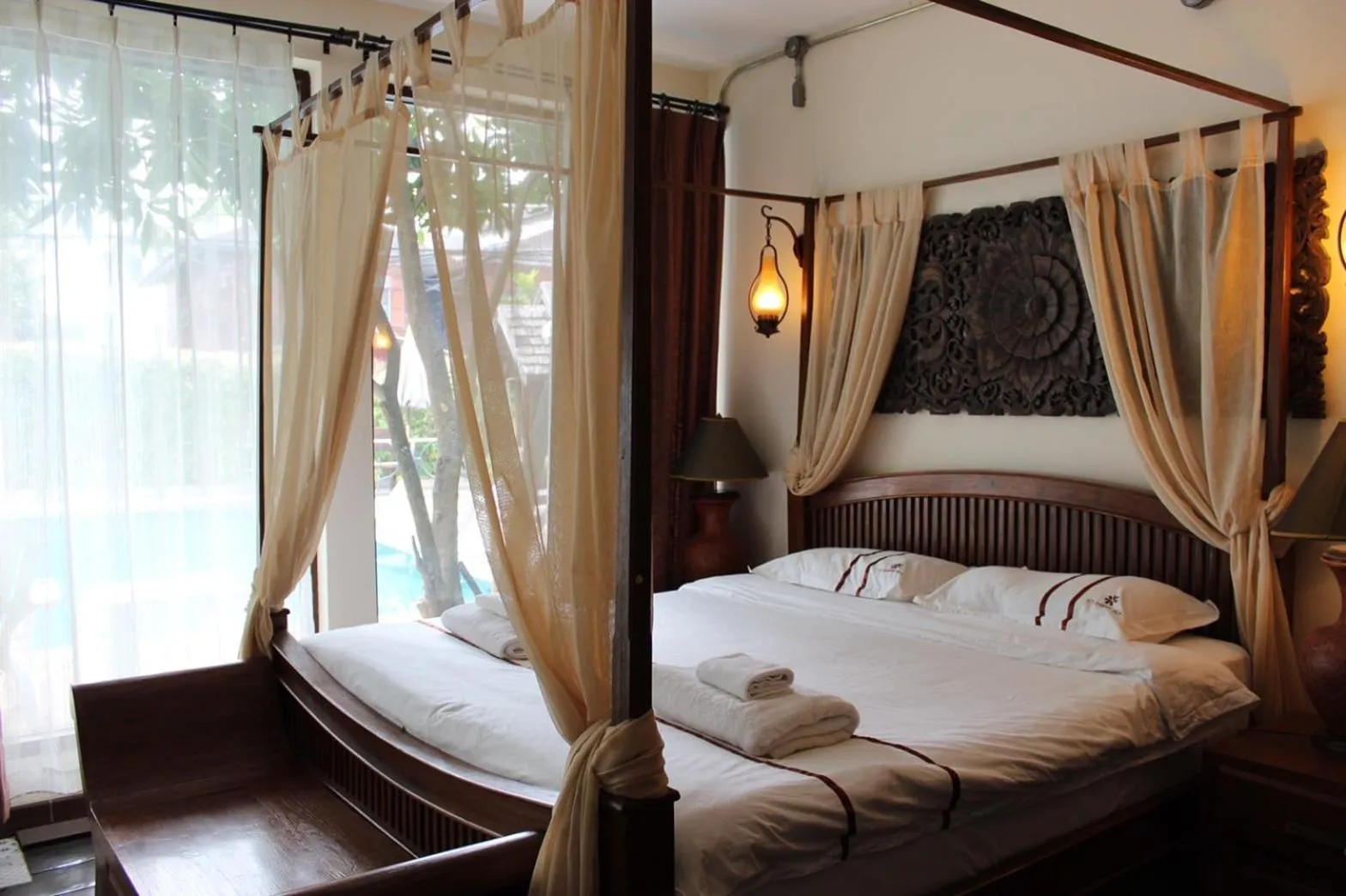 Bed in Yi's Garden Villa