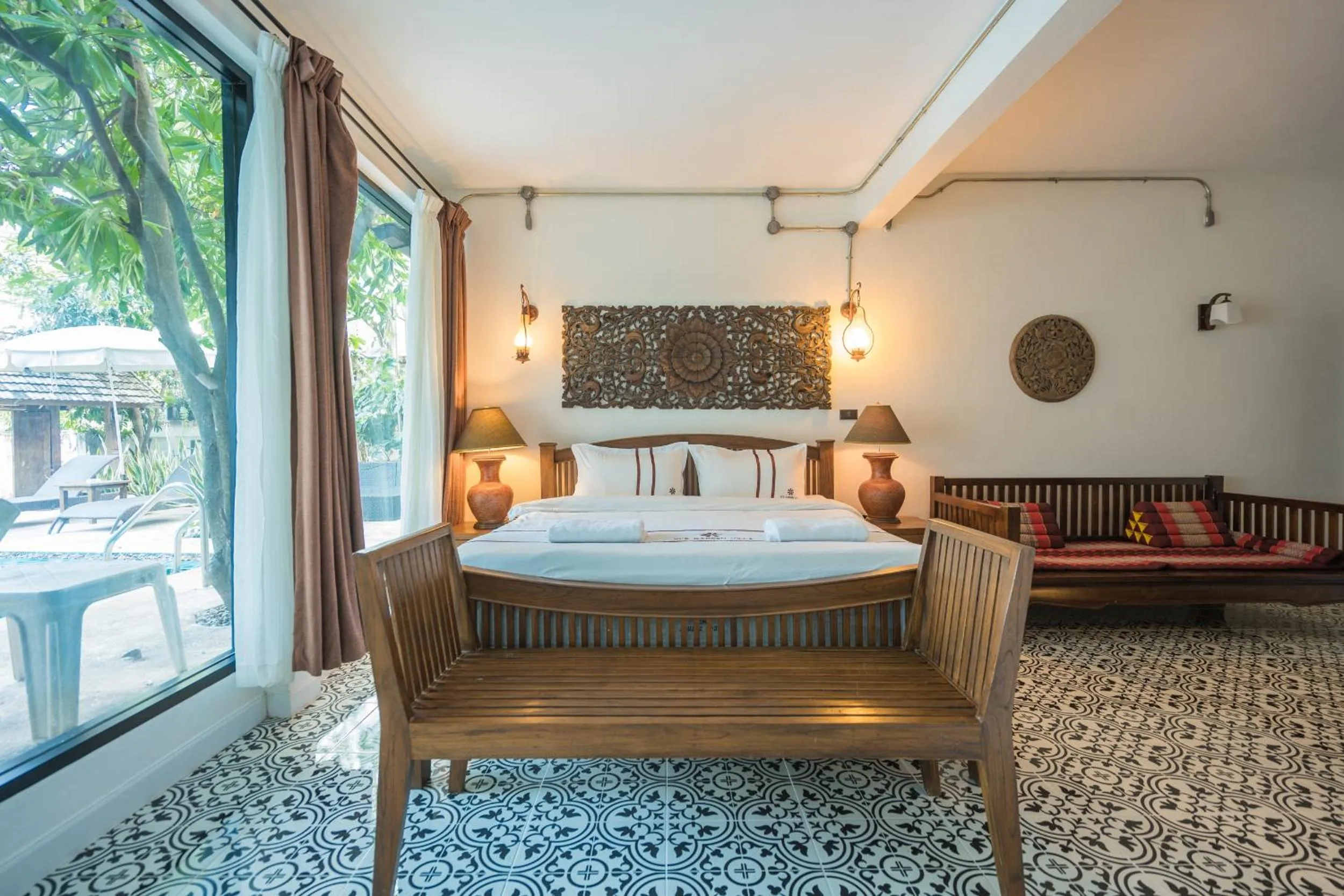 Bed in Yi's Garden Villa