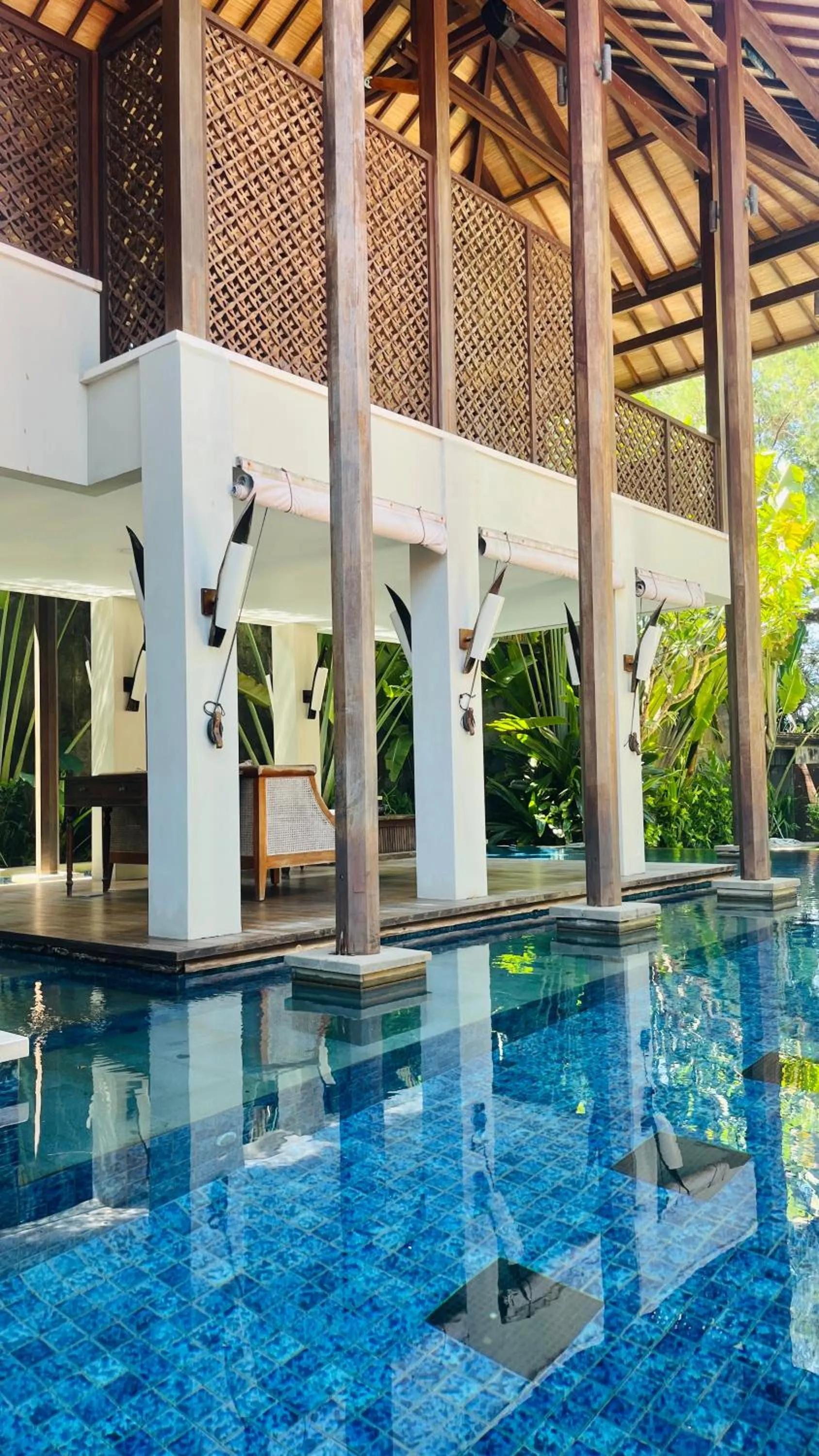 Day in Anapuri Villas