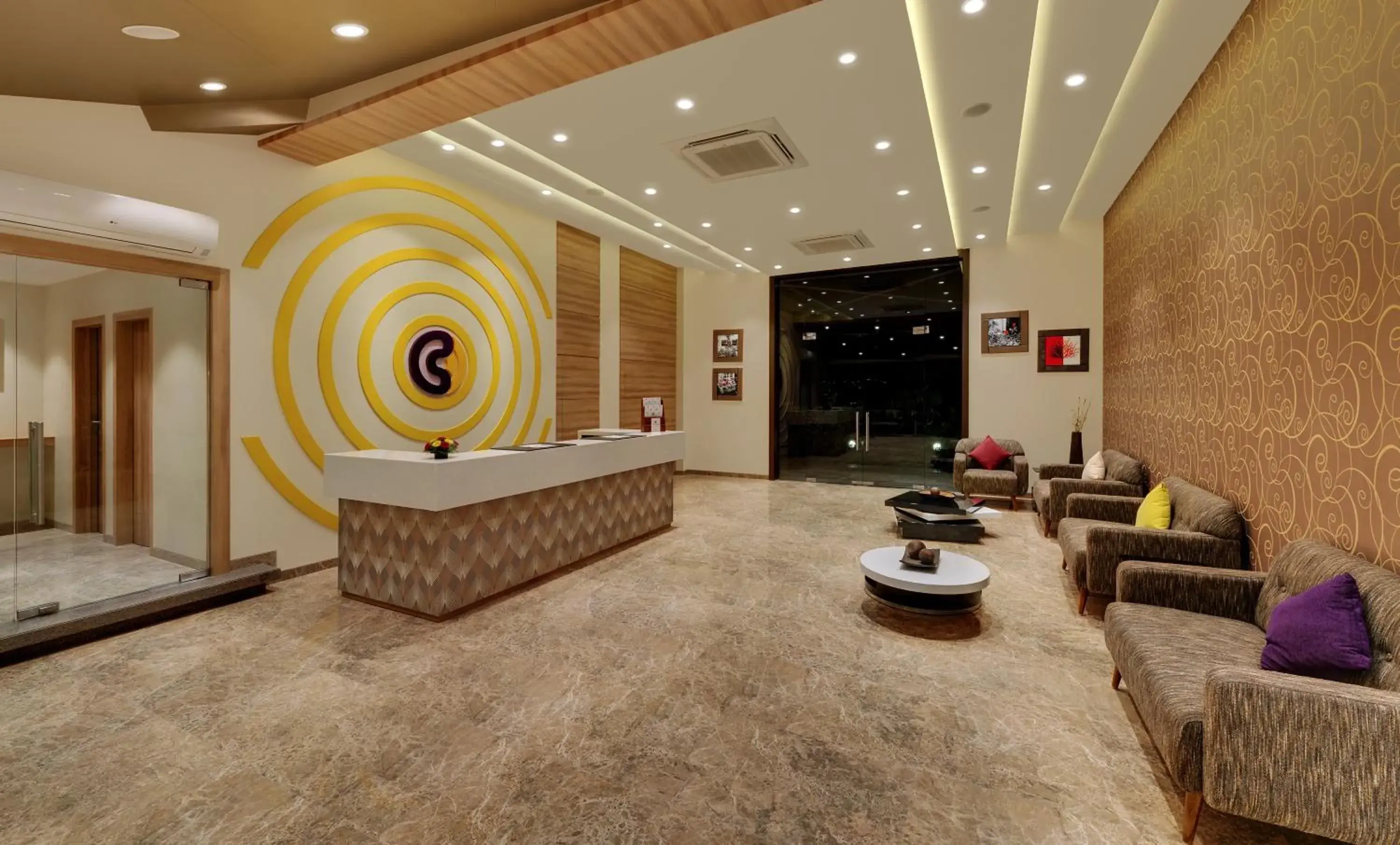 Lobby or reception in Click Hotel Bhuj Lobby or reception in Click Hotel Bhuj