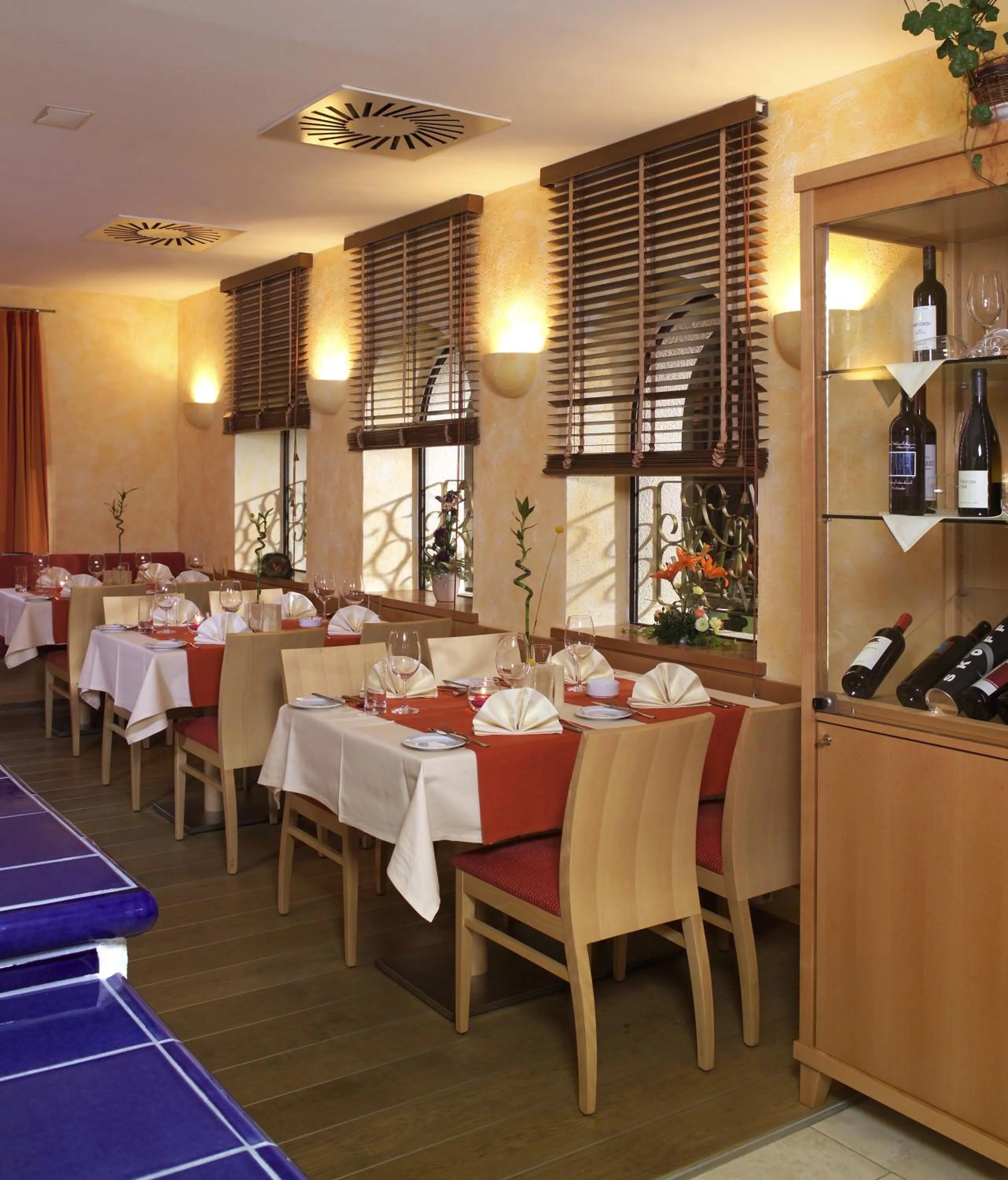 Restaurant/places to eat in Gasthof zur Grenze