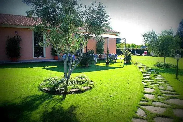 Il Melograno di Nora Il Melograno di Nora