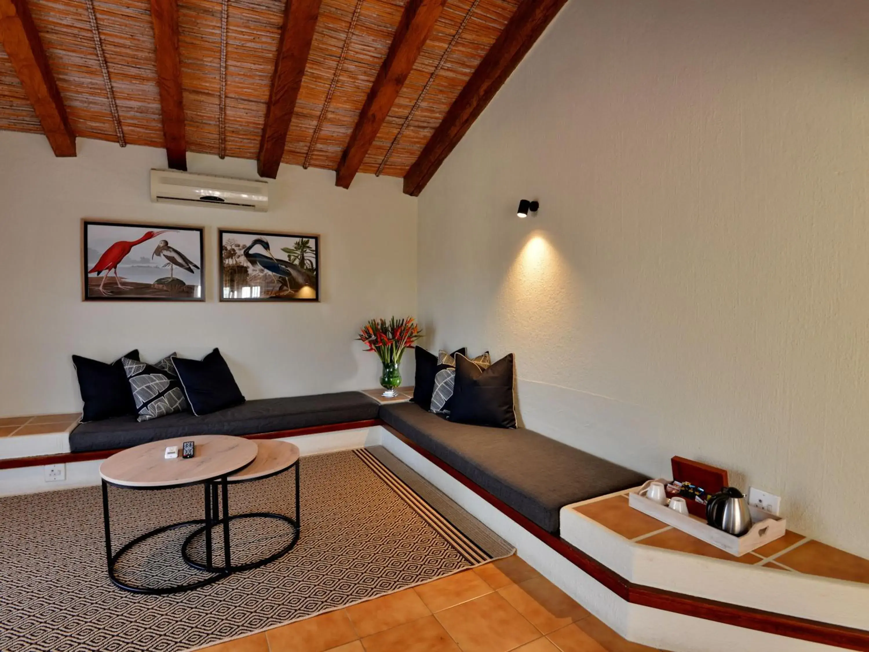 Living room, Bed in ANEW Resort Hazyview Kruger Park Living room, Bed in ANEW Resort Hazyview Kruger Park