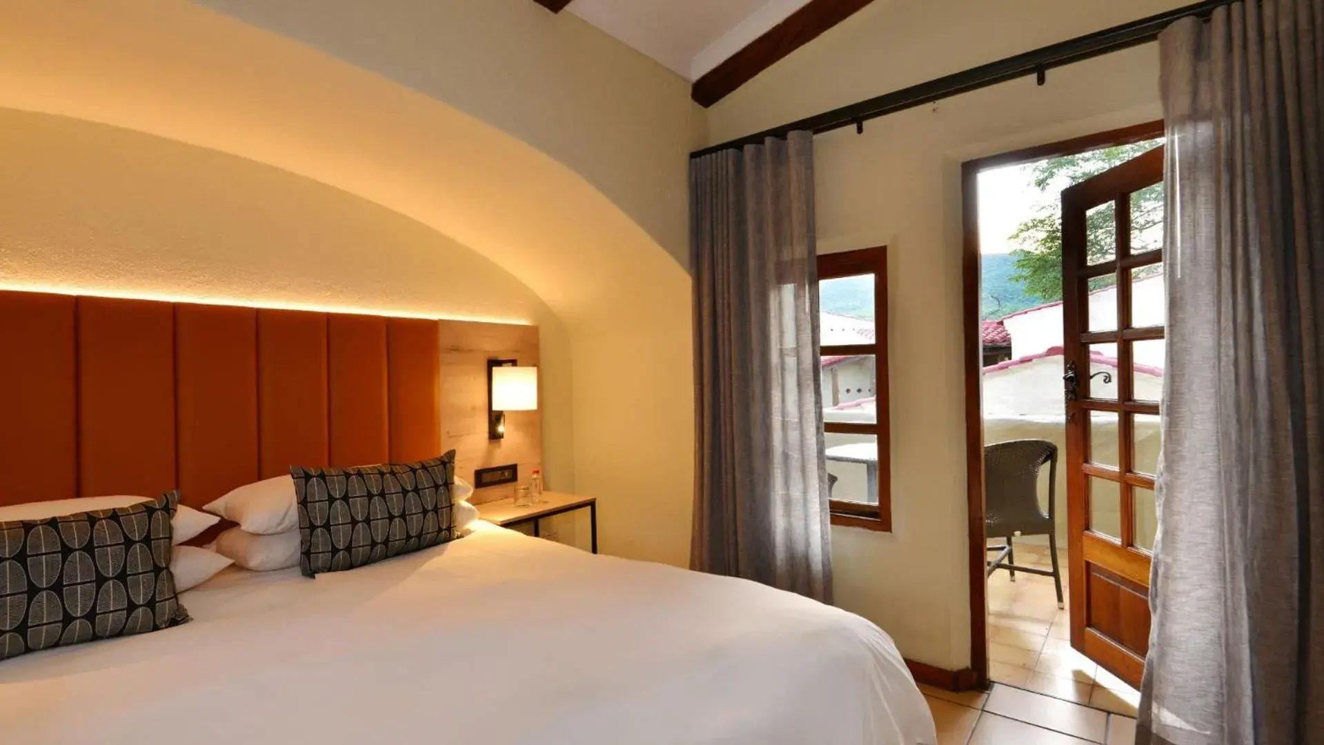 Bed in ANEW Resort Hazyview Kruger Park Bed in ANEW Resort Hazyview Kruger Park