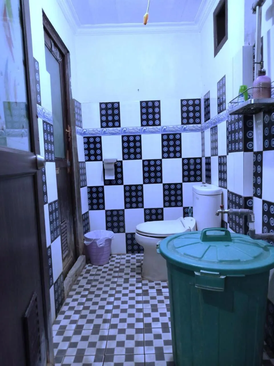 Toilet in Kurnia Homestay