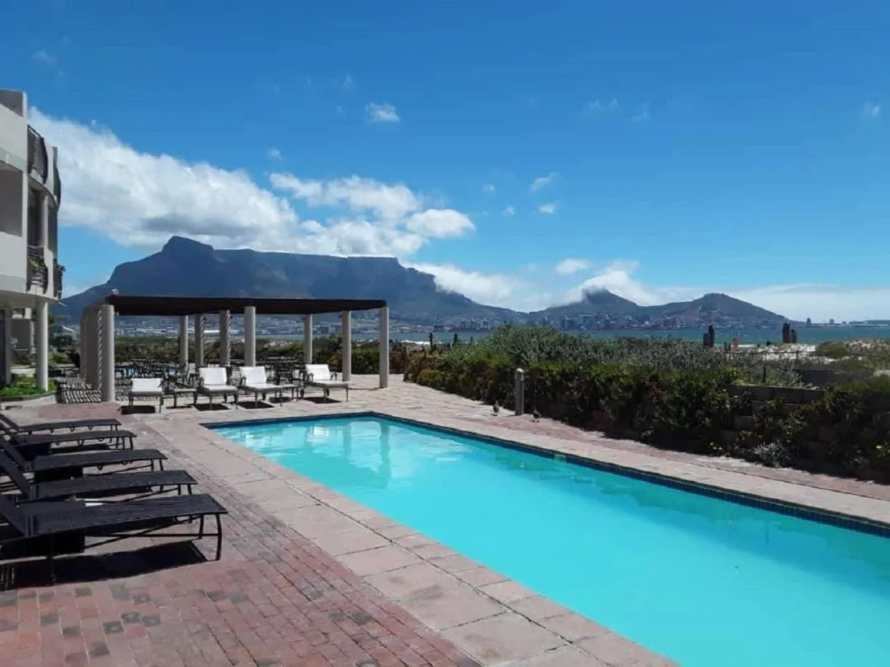 Swimming pool in Cape Town Beachfront Apartments at Leisure Bay
