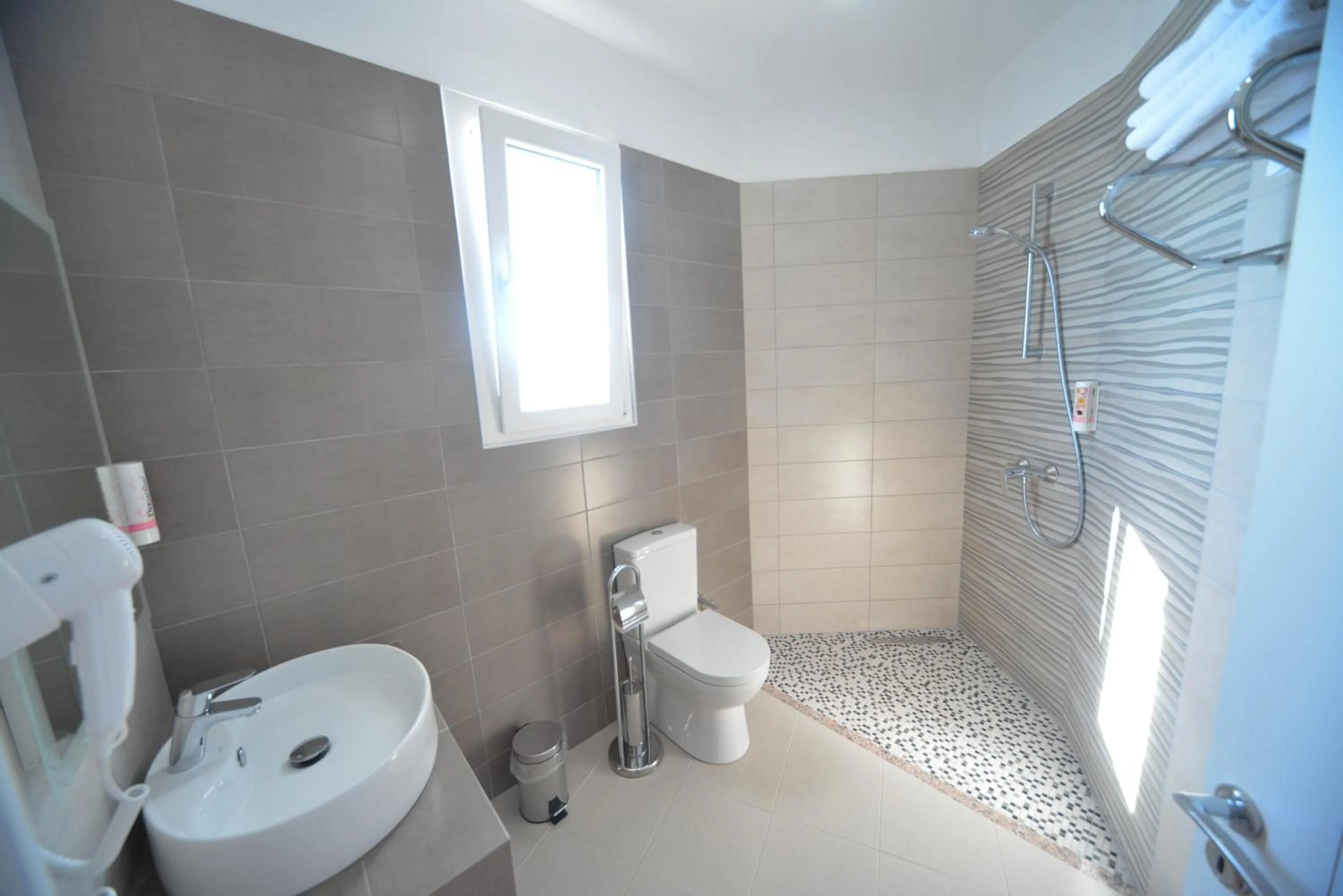 Bathroom in Hotel Elesio