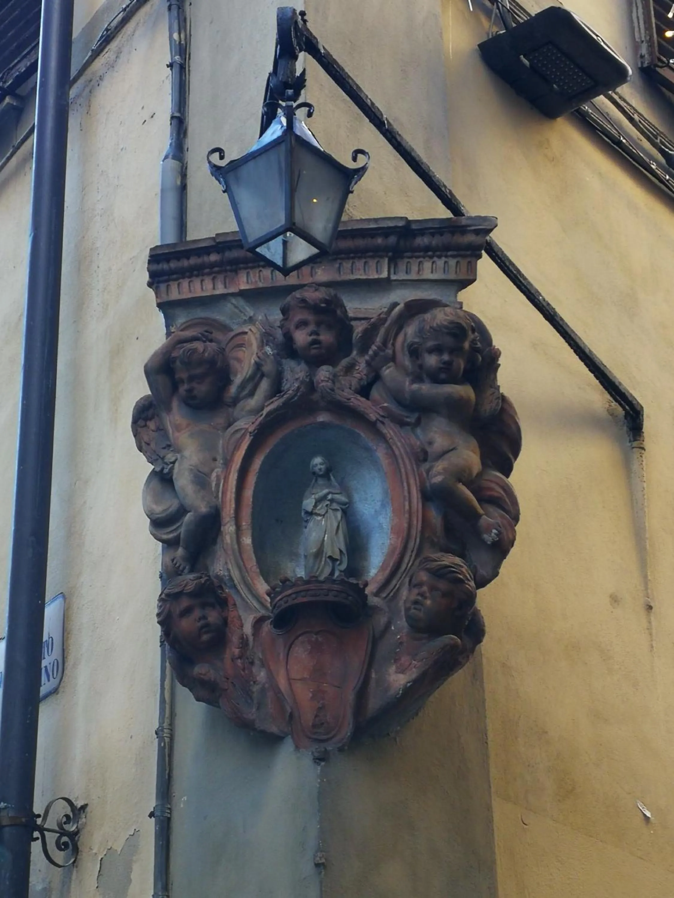 Street view in Florence Pitti Loft