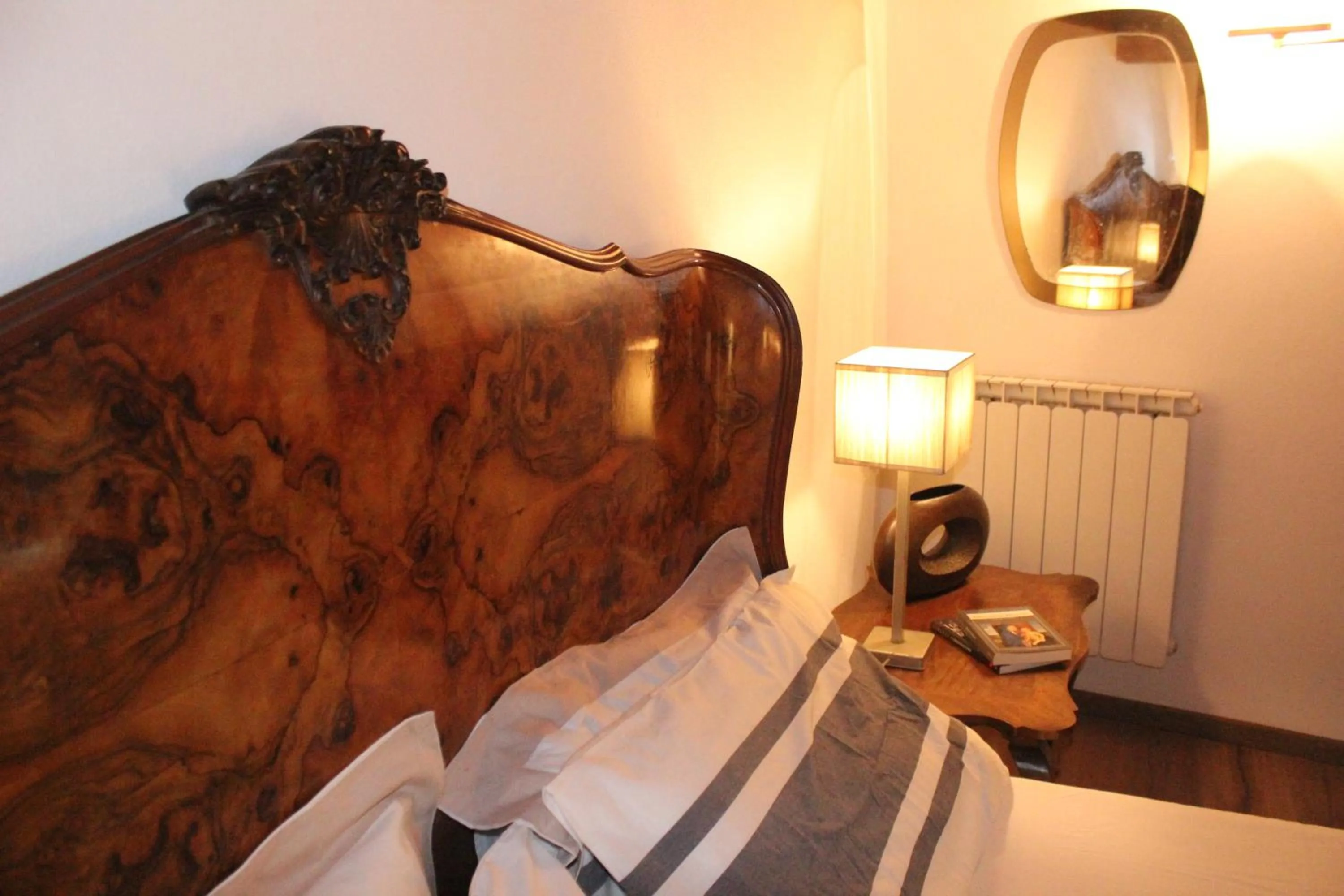 Bedroom in Florence Pitti Loft