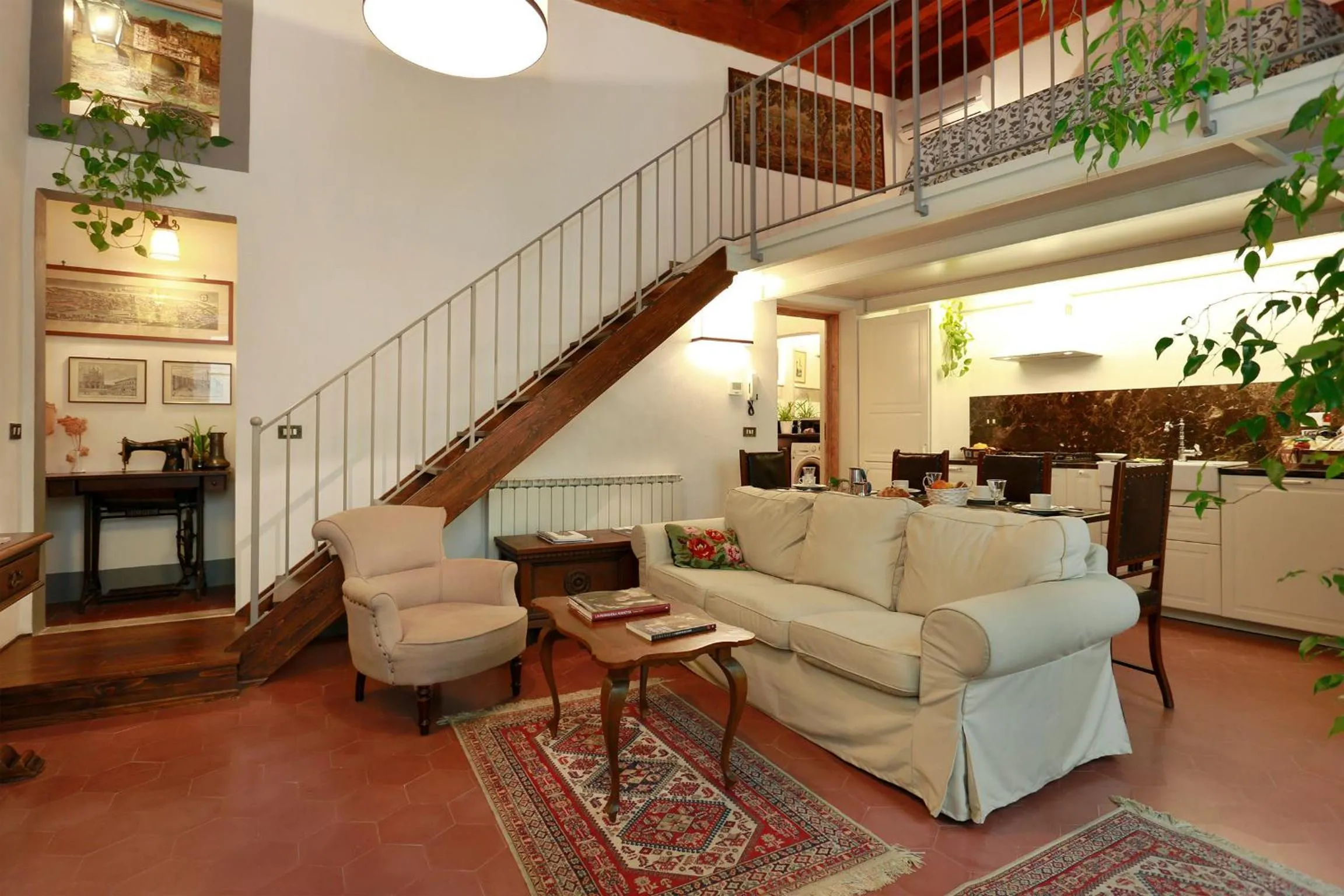 Communal lounge/ TV room in Florence Pitti Loft