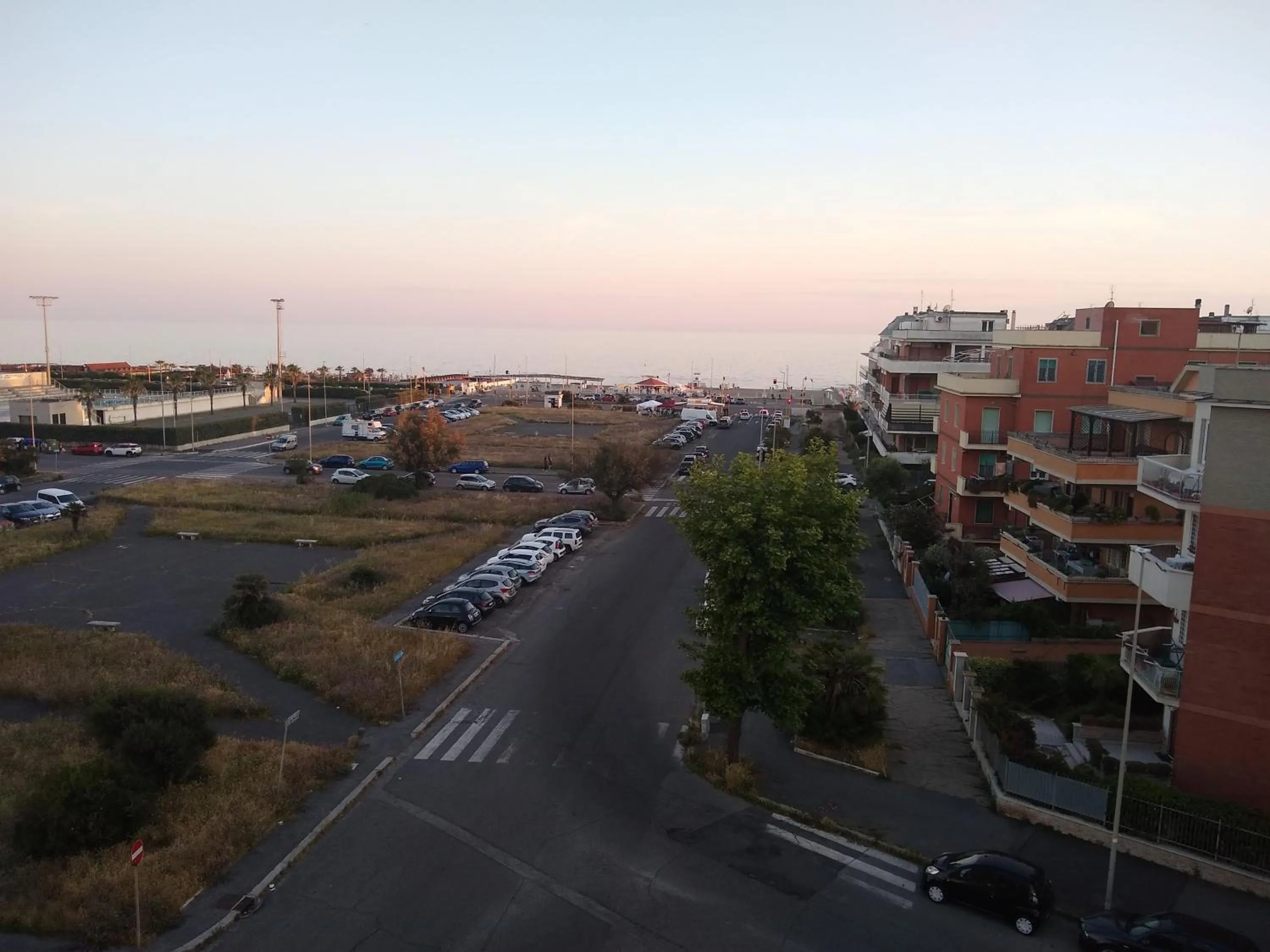 Neighbourhood in La finestra sul mare