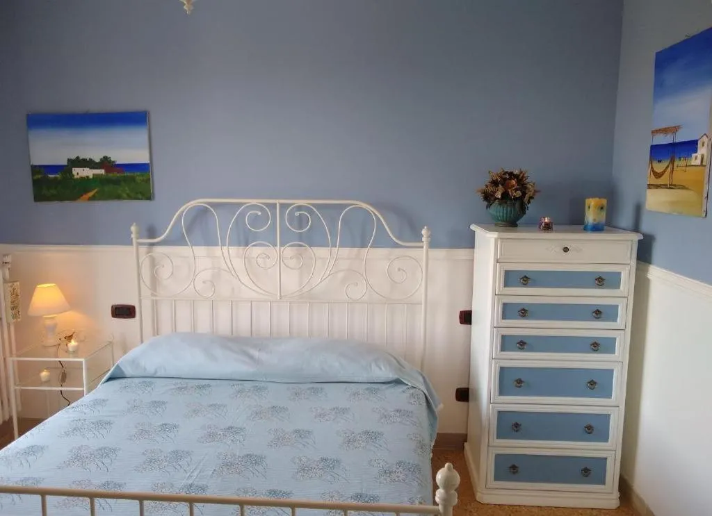 Bedroom, Bed in La finestra sul mare