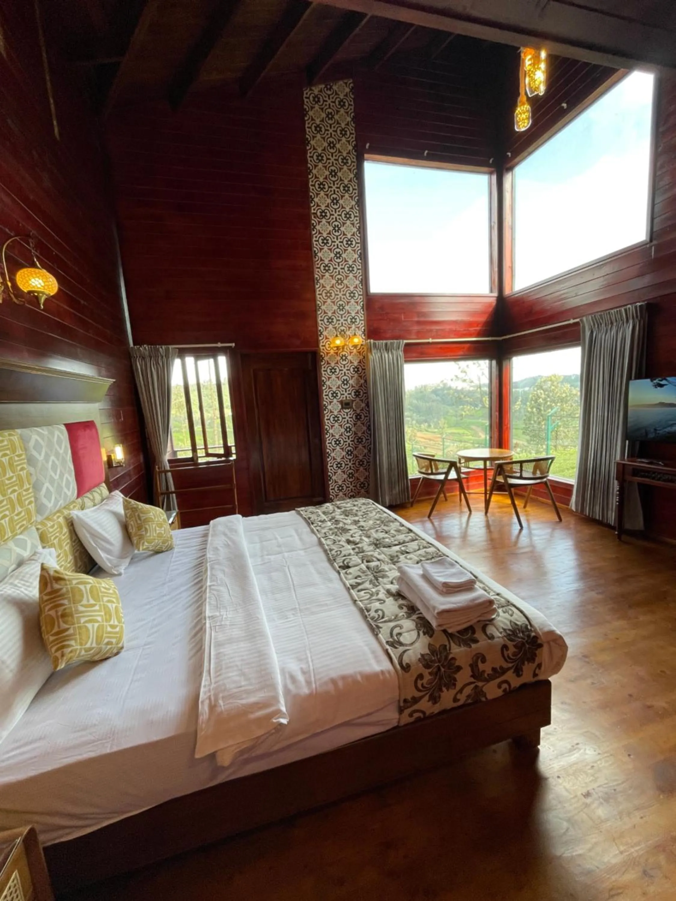 Natural landscape, Bed in Western Valley Resorts Ooty