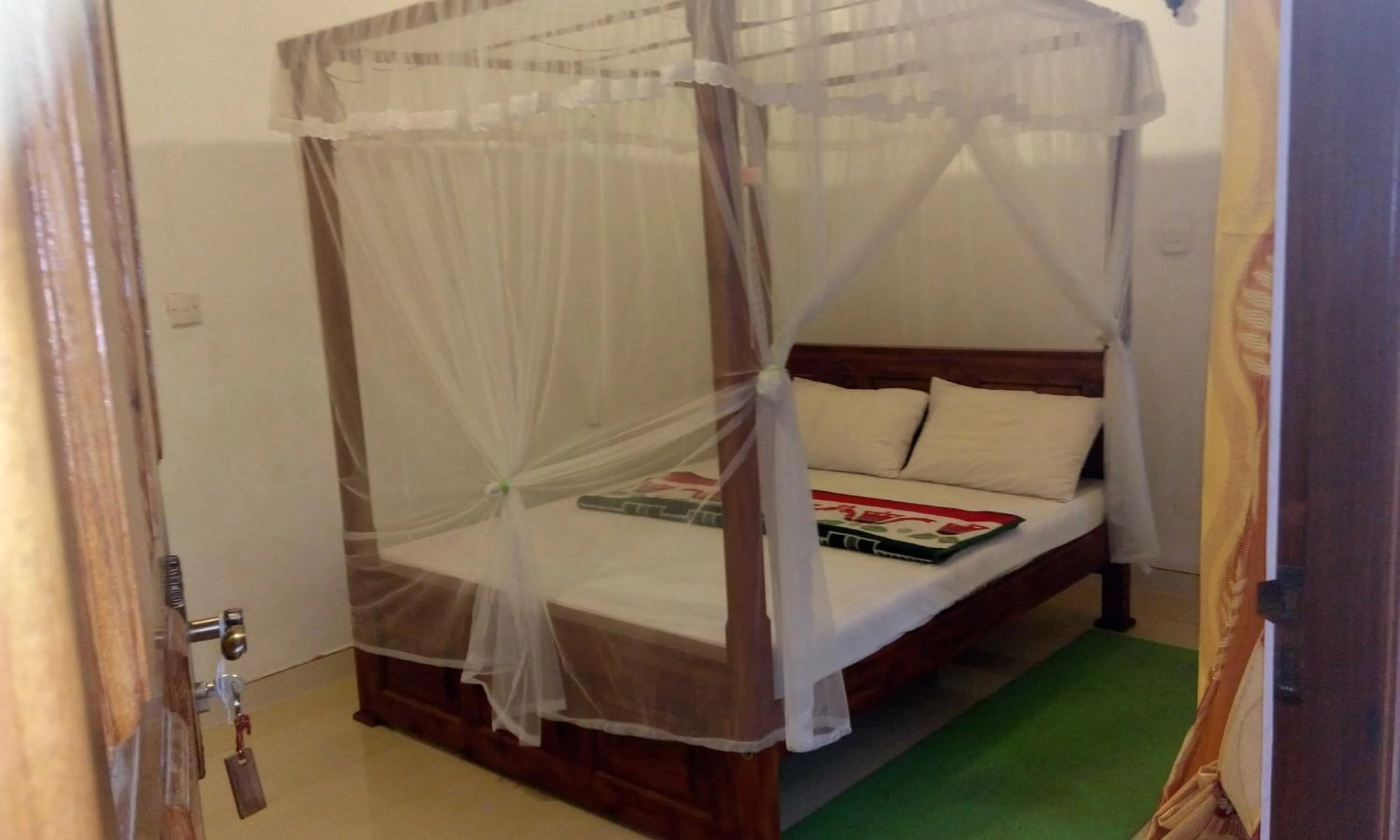 bunk bed, Bed in Mama Cottage Ella