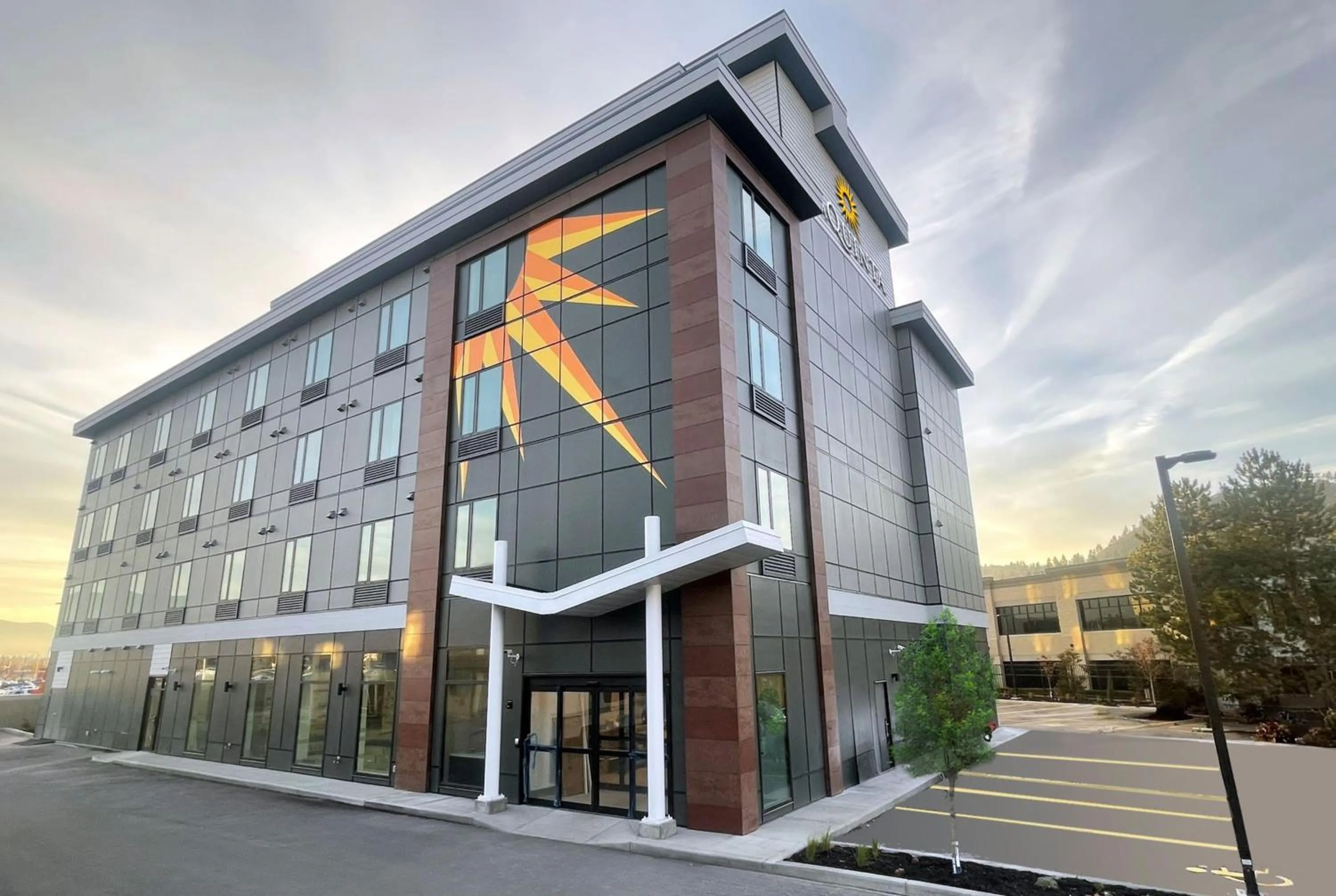 La Quinta Inn & Suites by Wyndham Kelowna BC