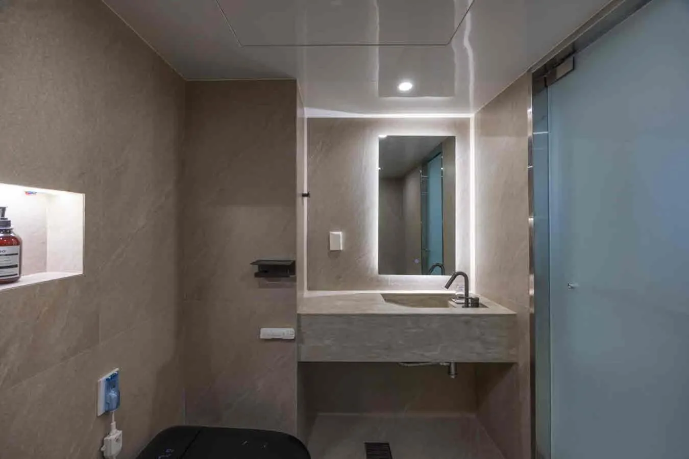 Bathroom in Pyeongtaek Hotel The Gray Songtan