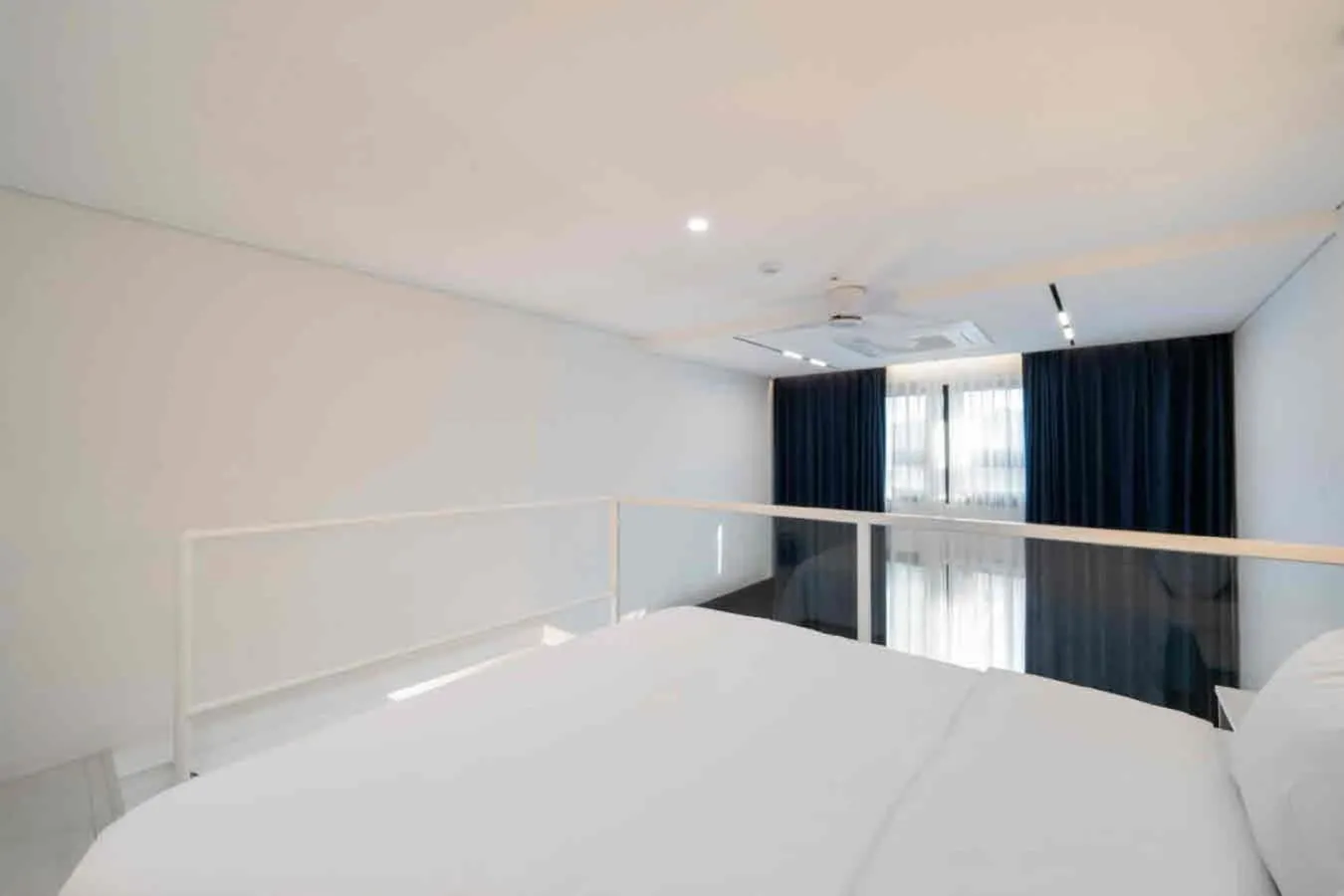 Bedroom, Bed in Pyeongtaek Hotel The Gray Songtan