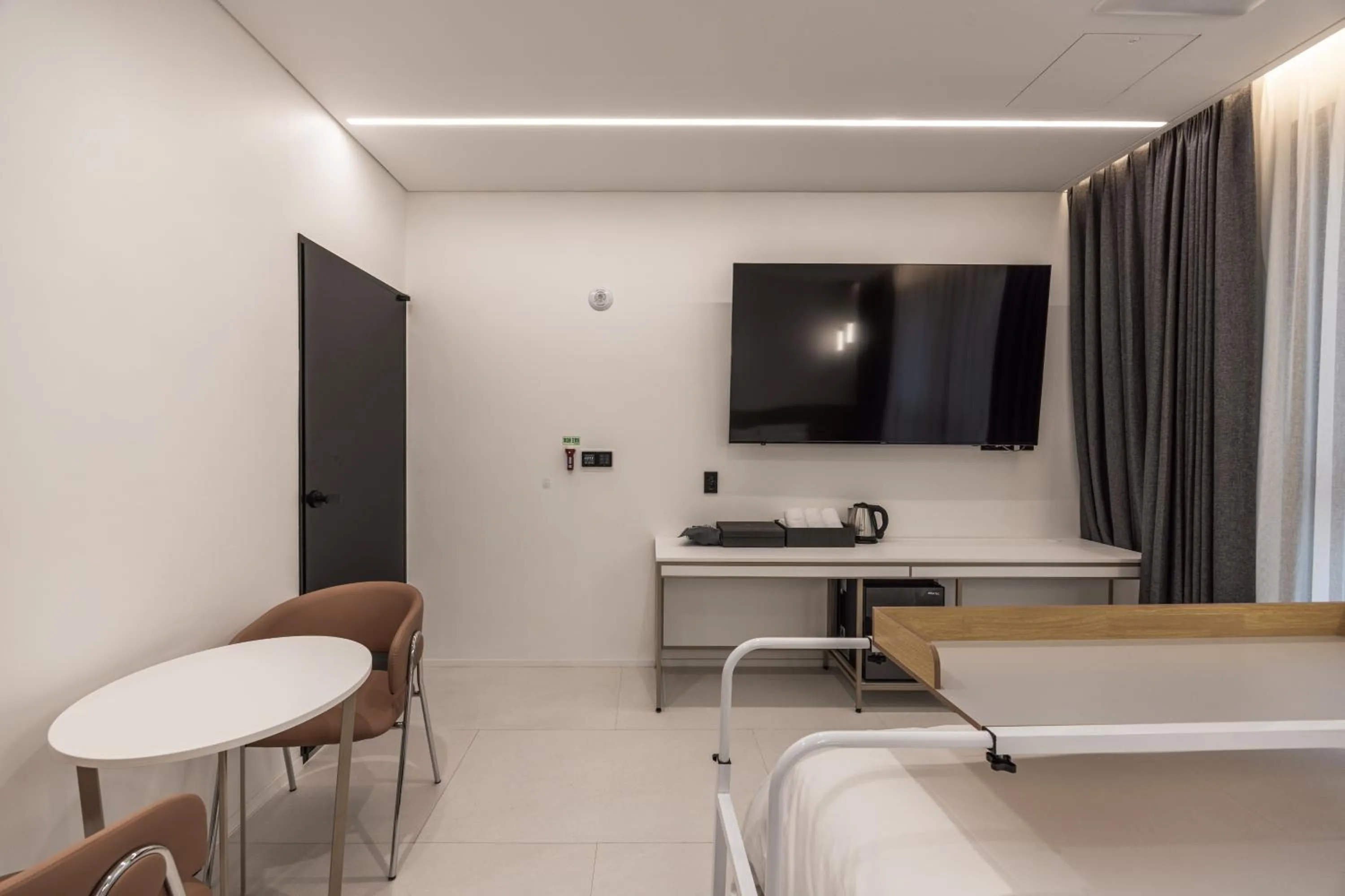 Bedroom in Pyeongtaek Hotel The Gray Songtan