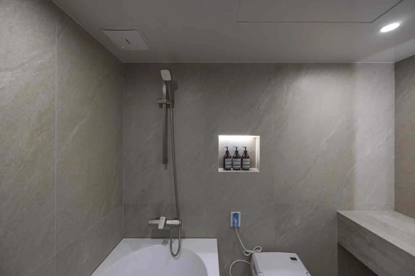 Bathroom in Pyeongtaek Hotel The Gray Songtan