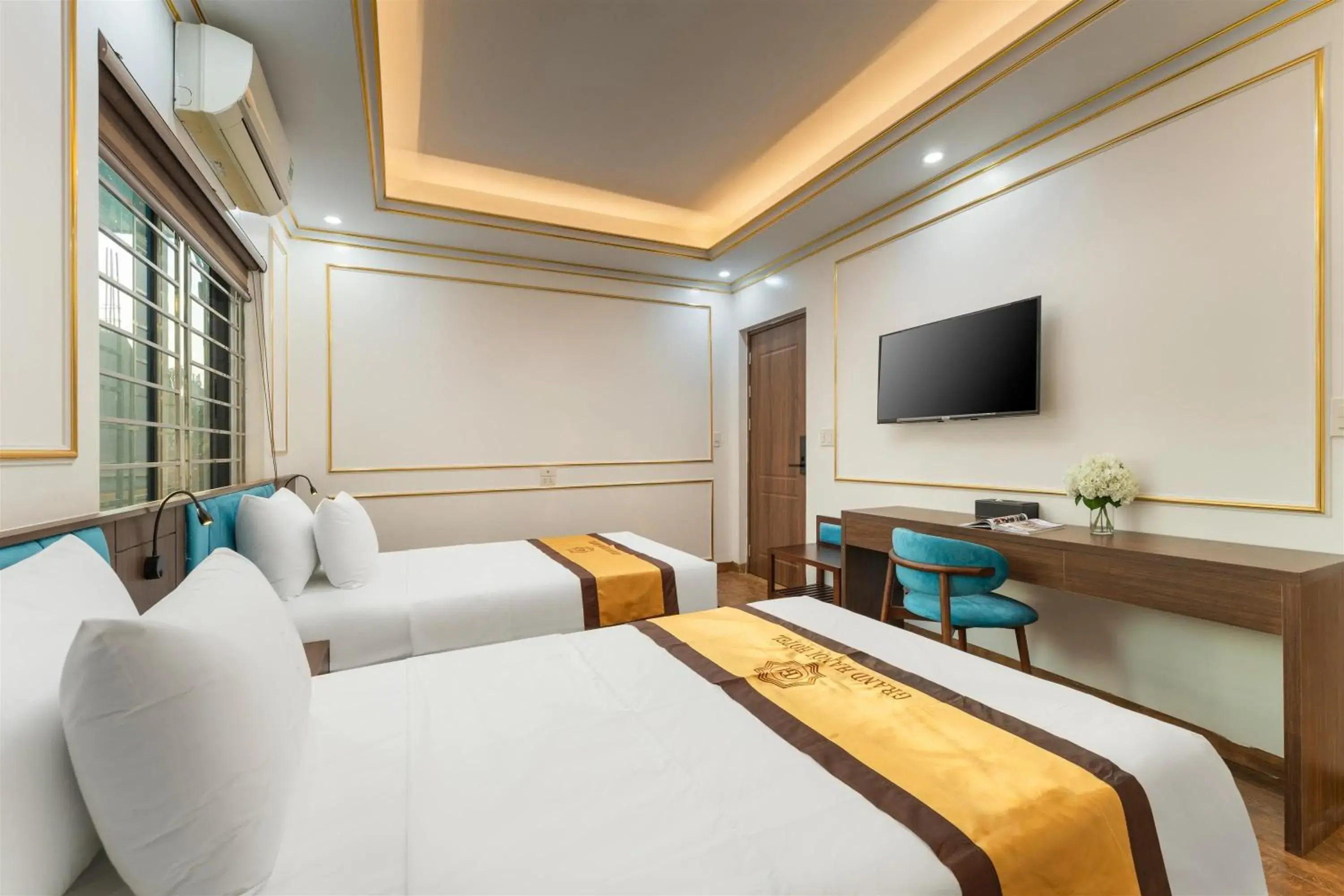 Deluxe Twin Room in Grand Hanoi Boutique Hotel Deluxe Twin Room in Grand Hanoi Boutique Hotel