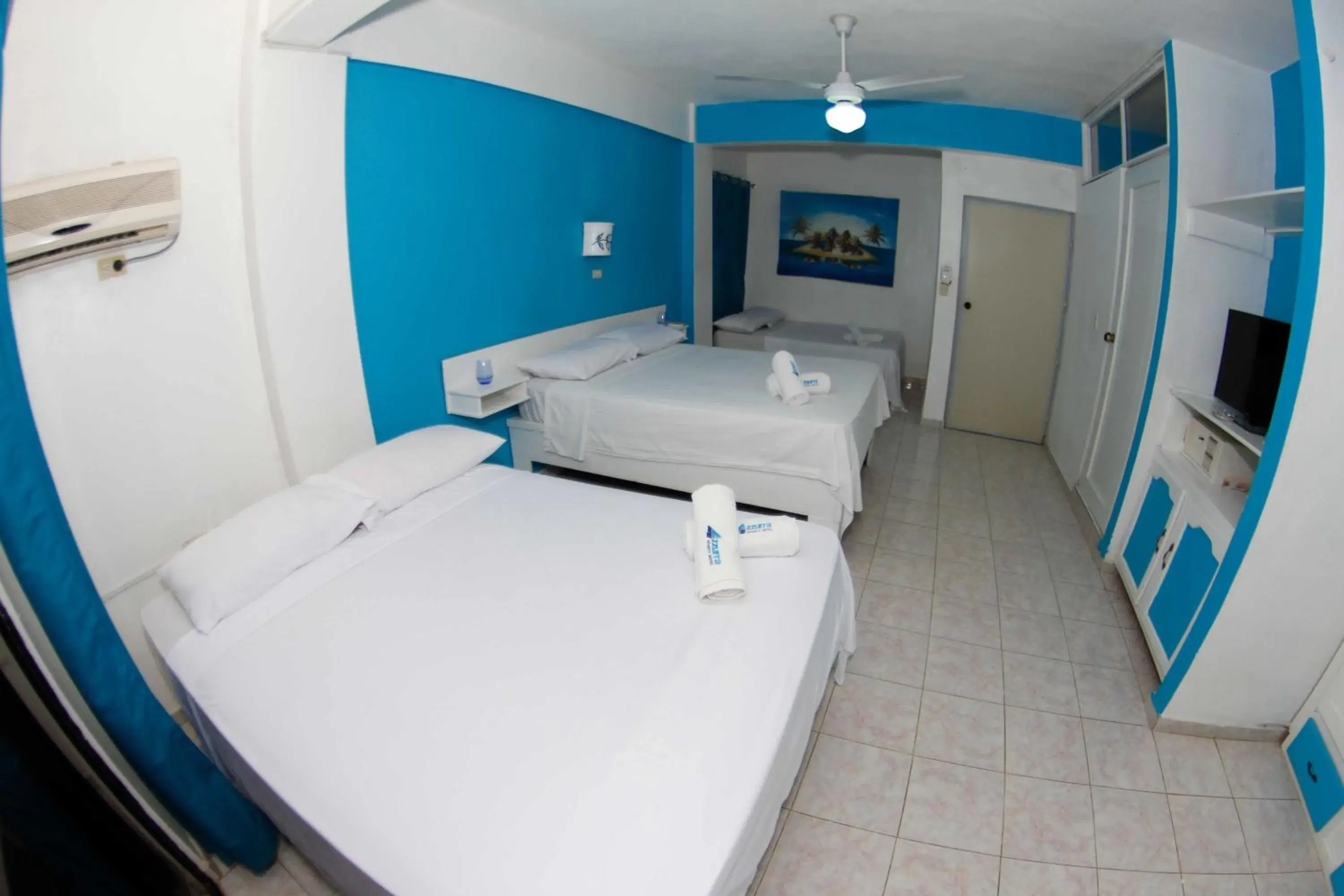 Standard Family Room in Aparta Hotel Azzurra Standard Family Room in Aparta Hotel Azzurra