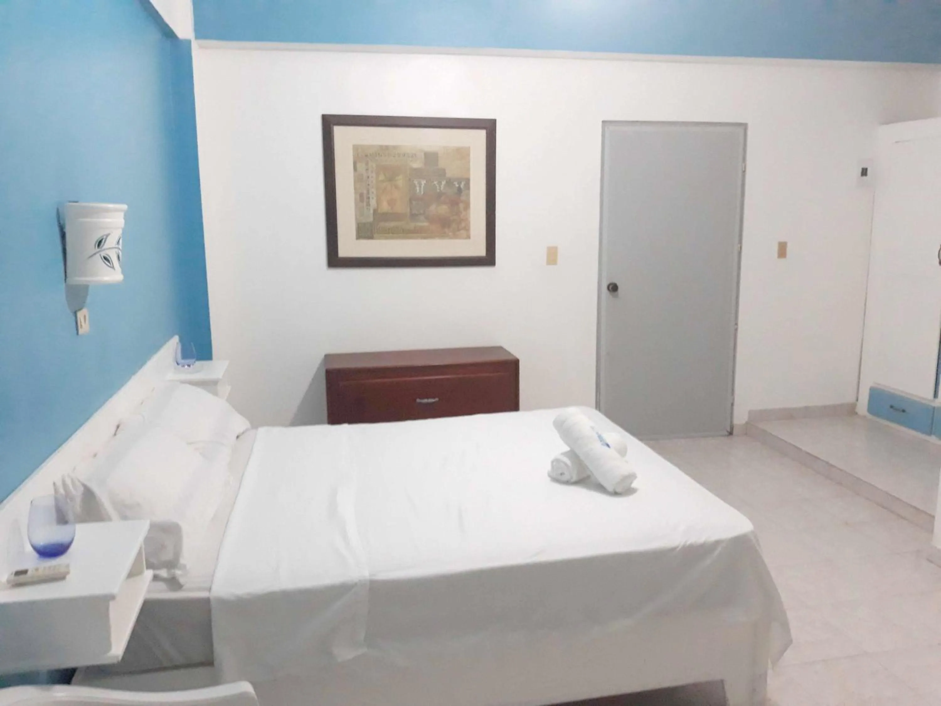 Bed in Aparta Hotel Azzurra