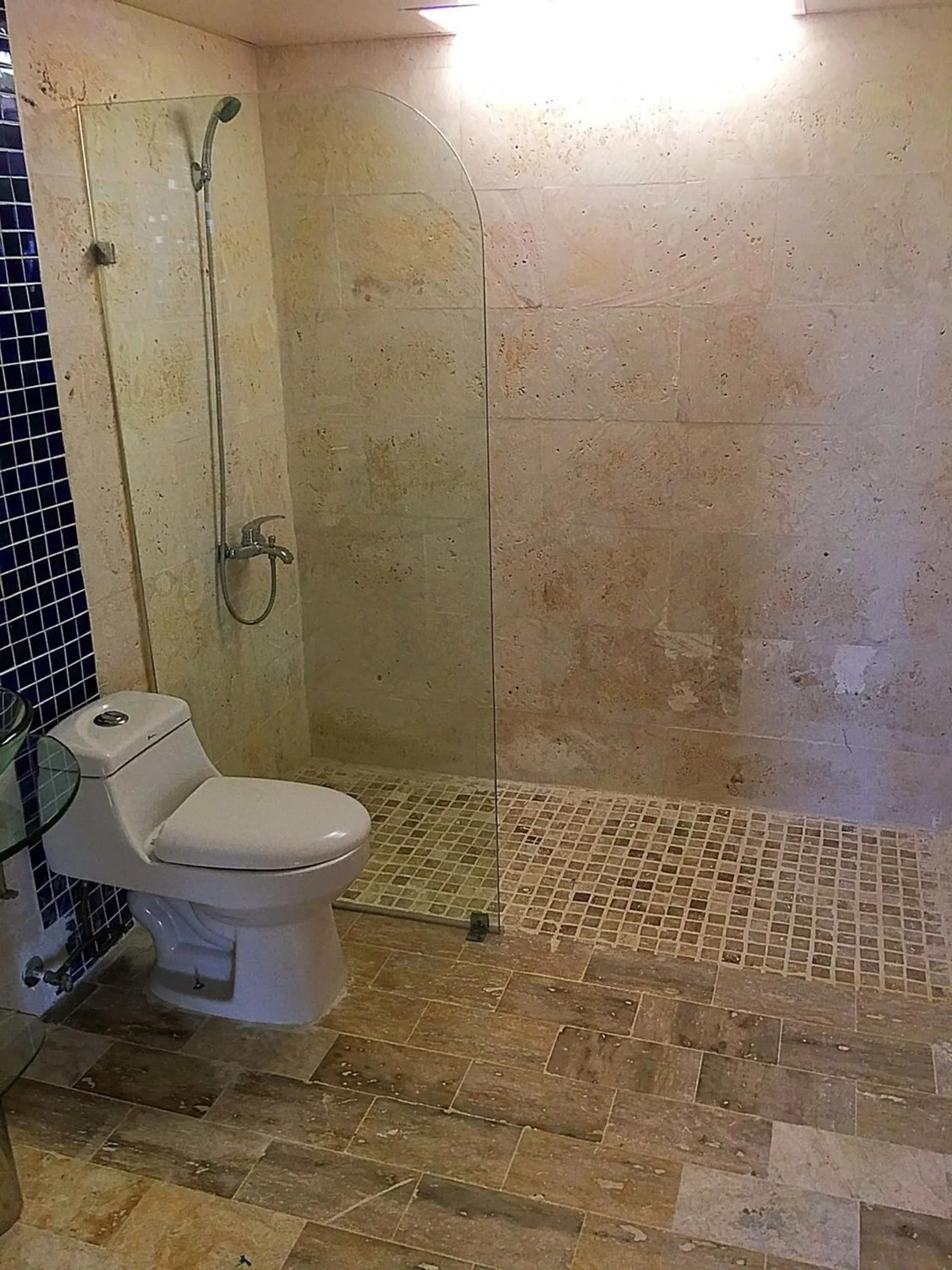 Bathroom in Vista Marina Residence