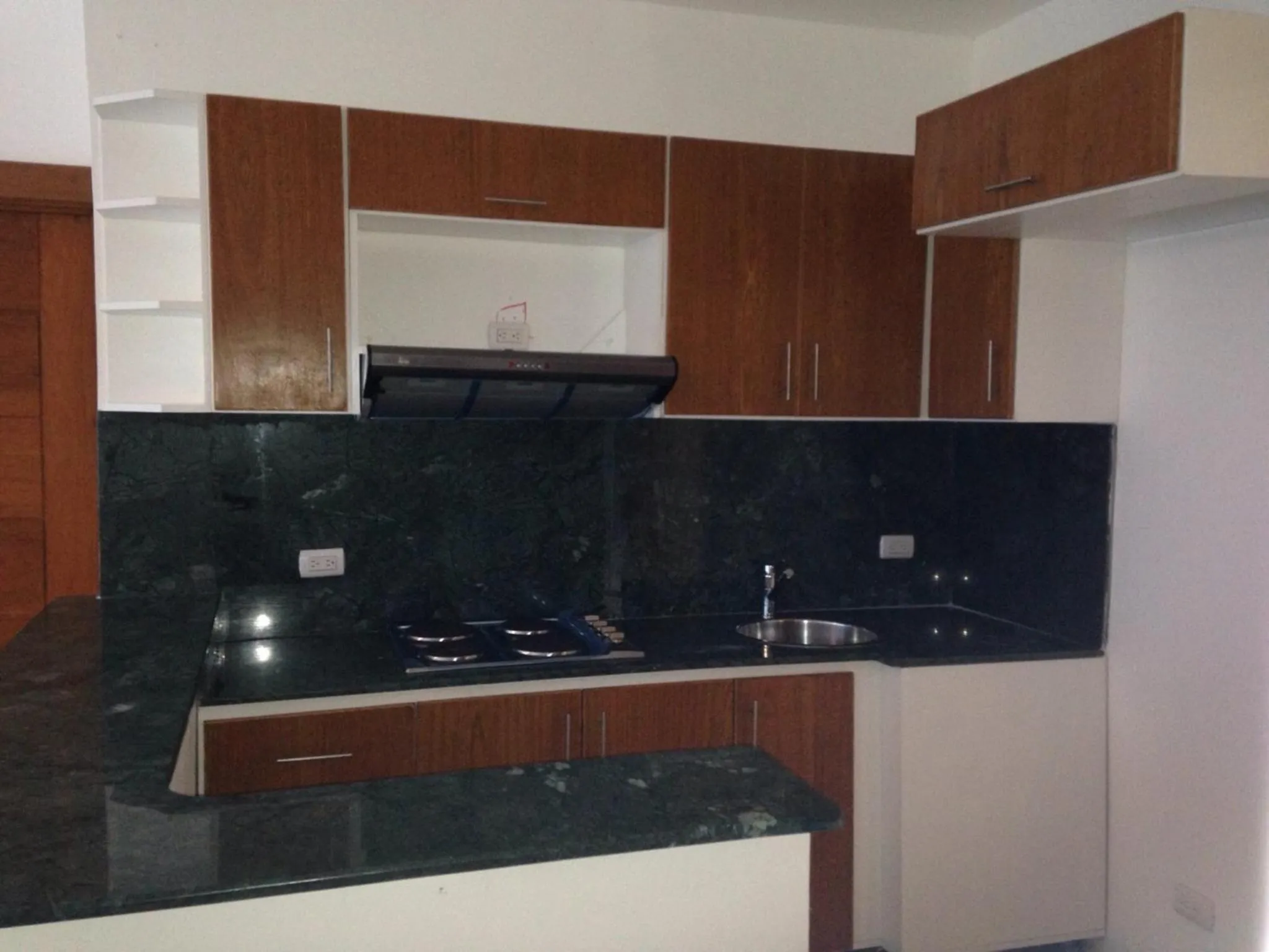 Kitchen or kitchenette in Vista Marina Residence