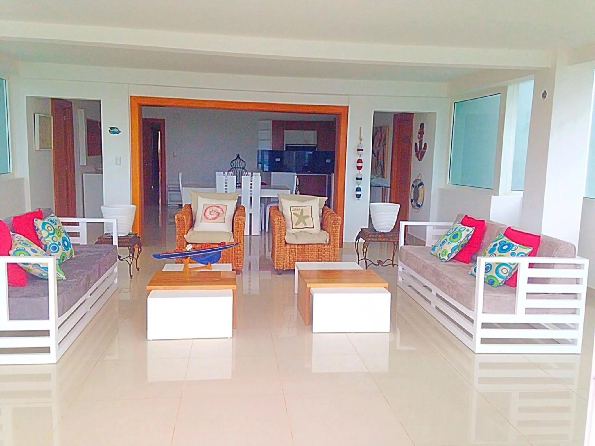 Living room in Vista Marina Residence