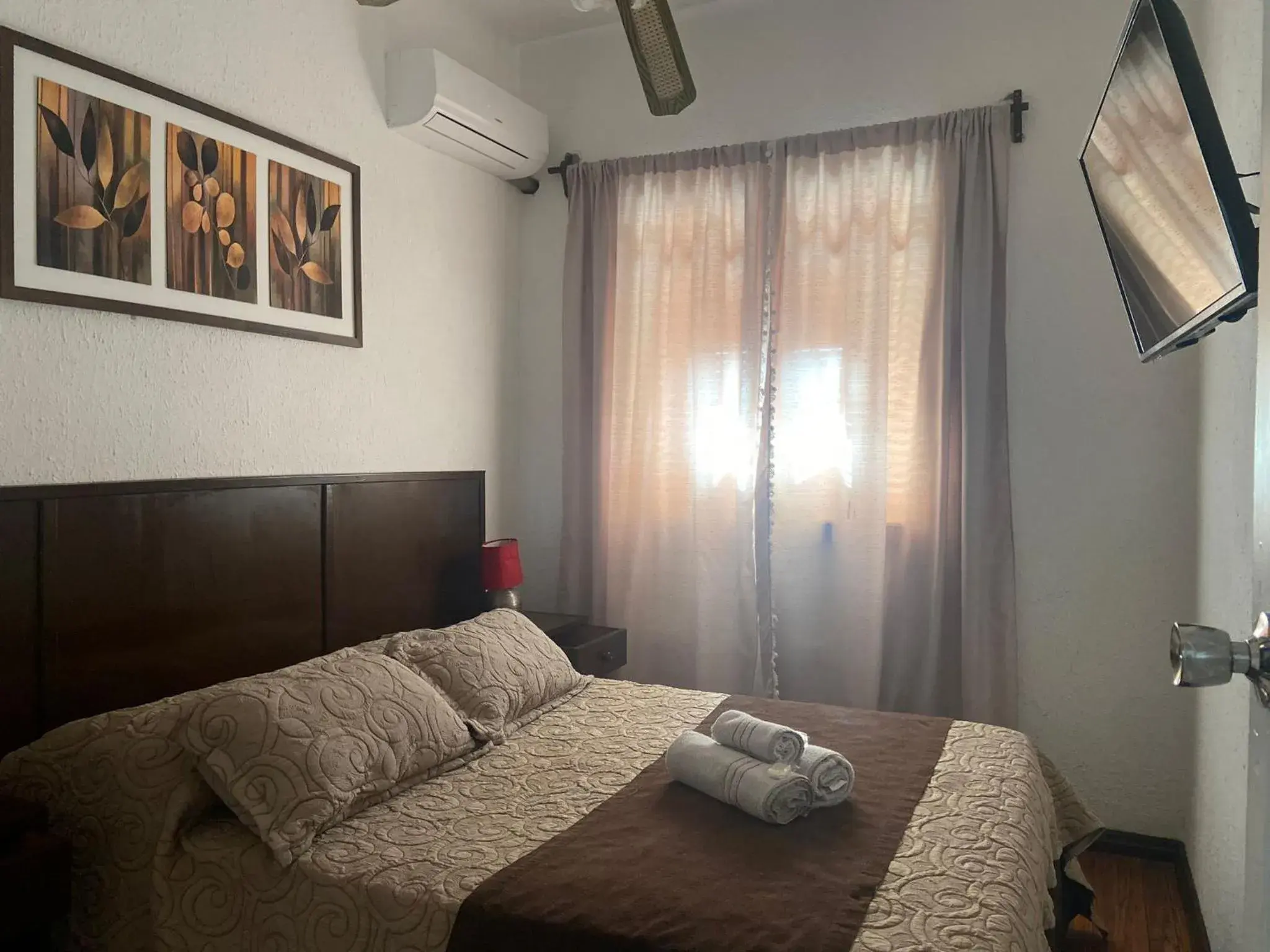 Standard Double Room in Hotel Select Standard Double Room in Hotel Select