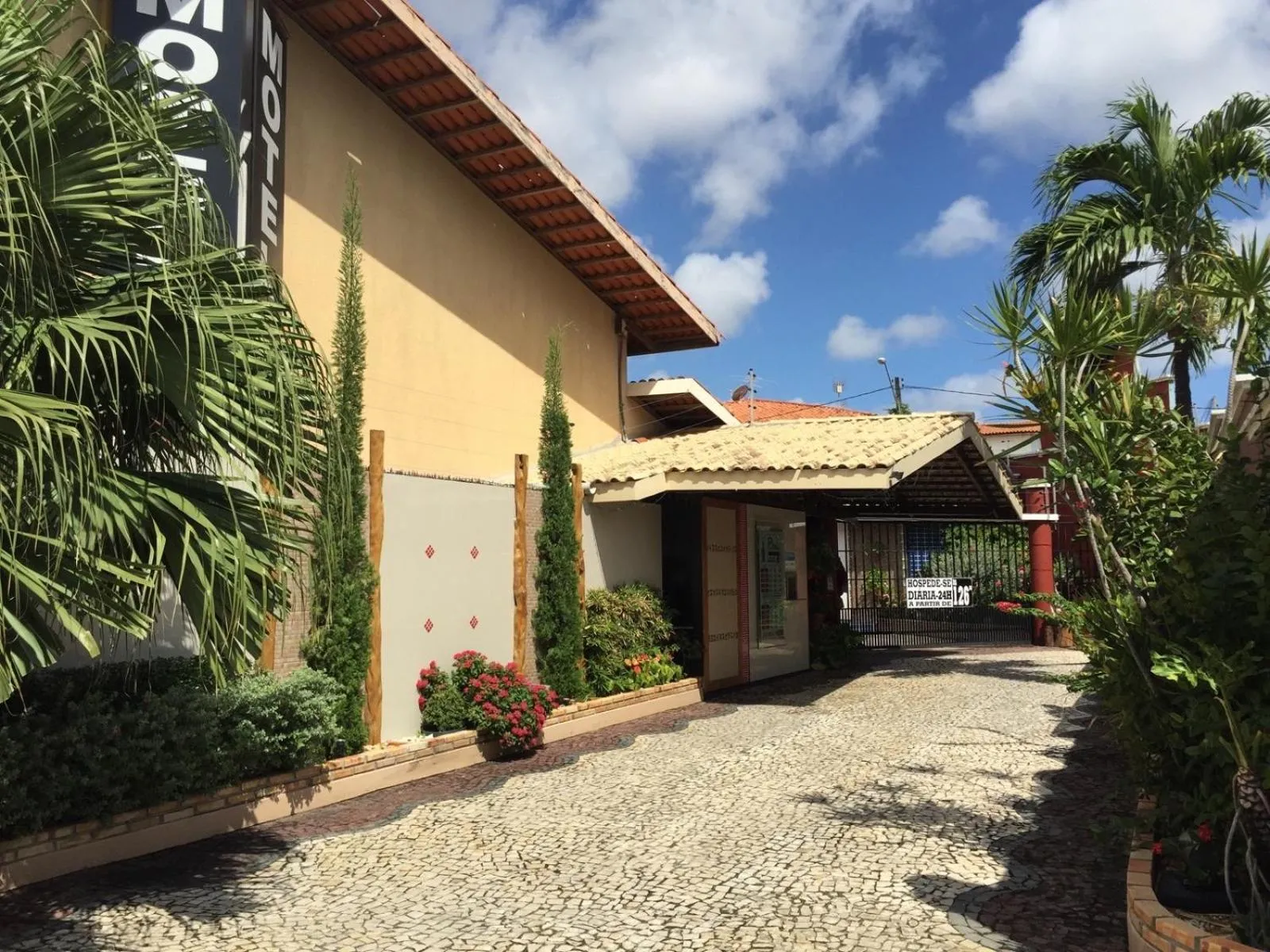 Bali Motel (Adults Only)