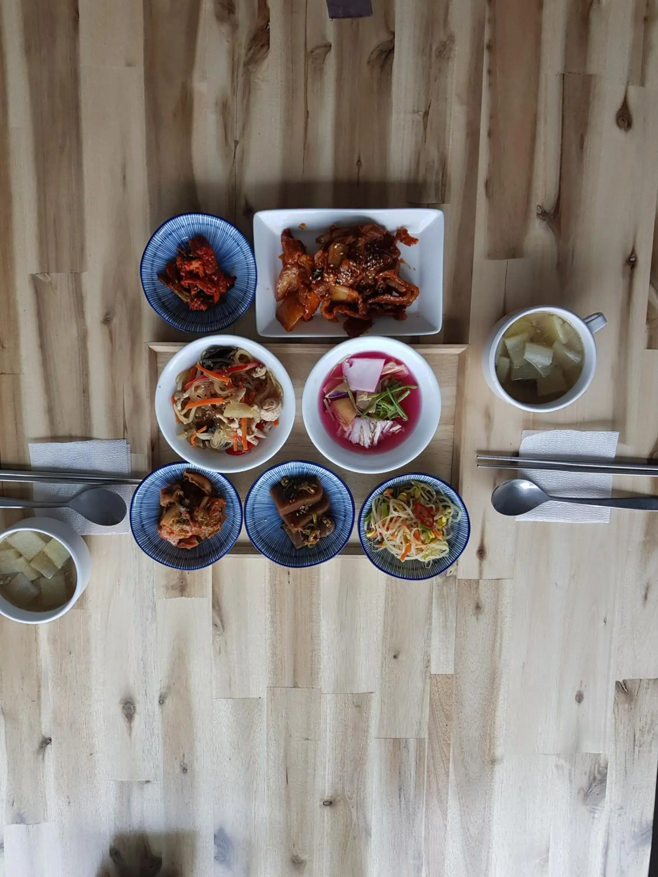 Restaurant/places to eat in Hotel California Restaurant/places to eat in Hotel California