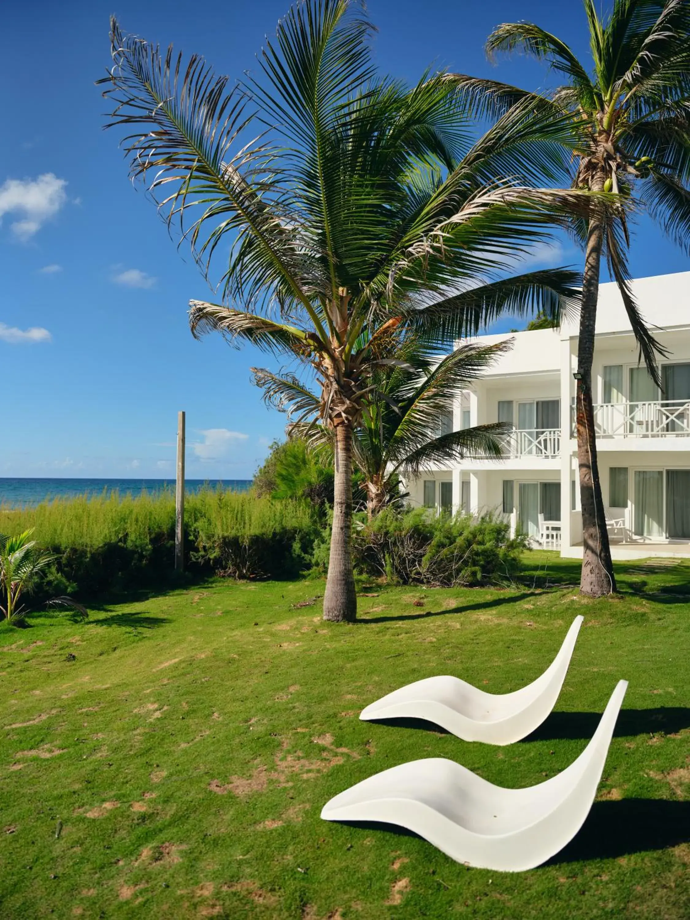 Property building in Ocean Spray Apartments Property building in Ocean Spray Apartments