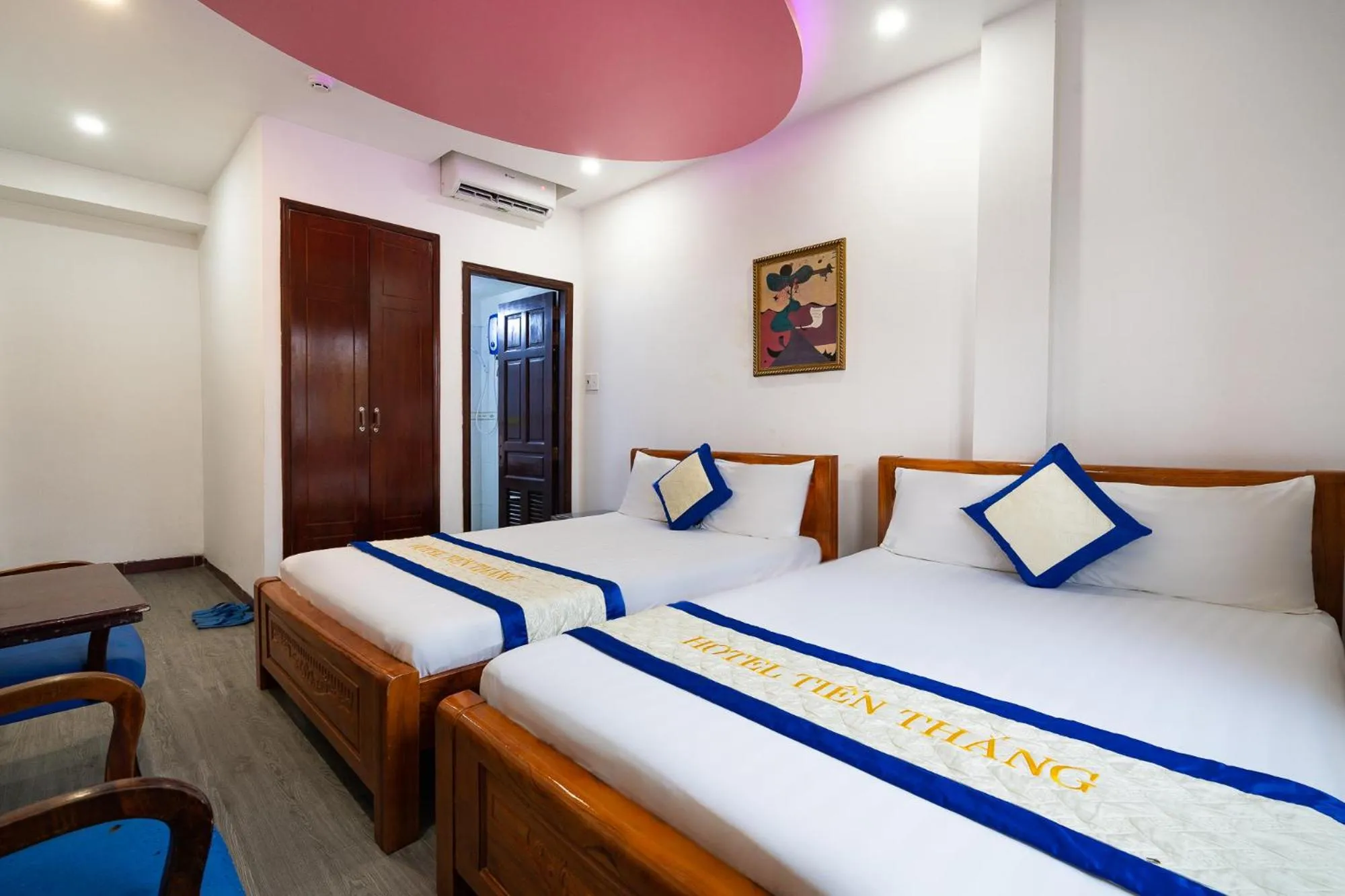 Bedroom, Bed in Collection O District Tan Phu - Tien Thang Hotel