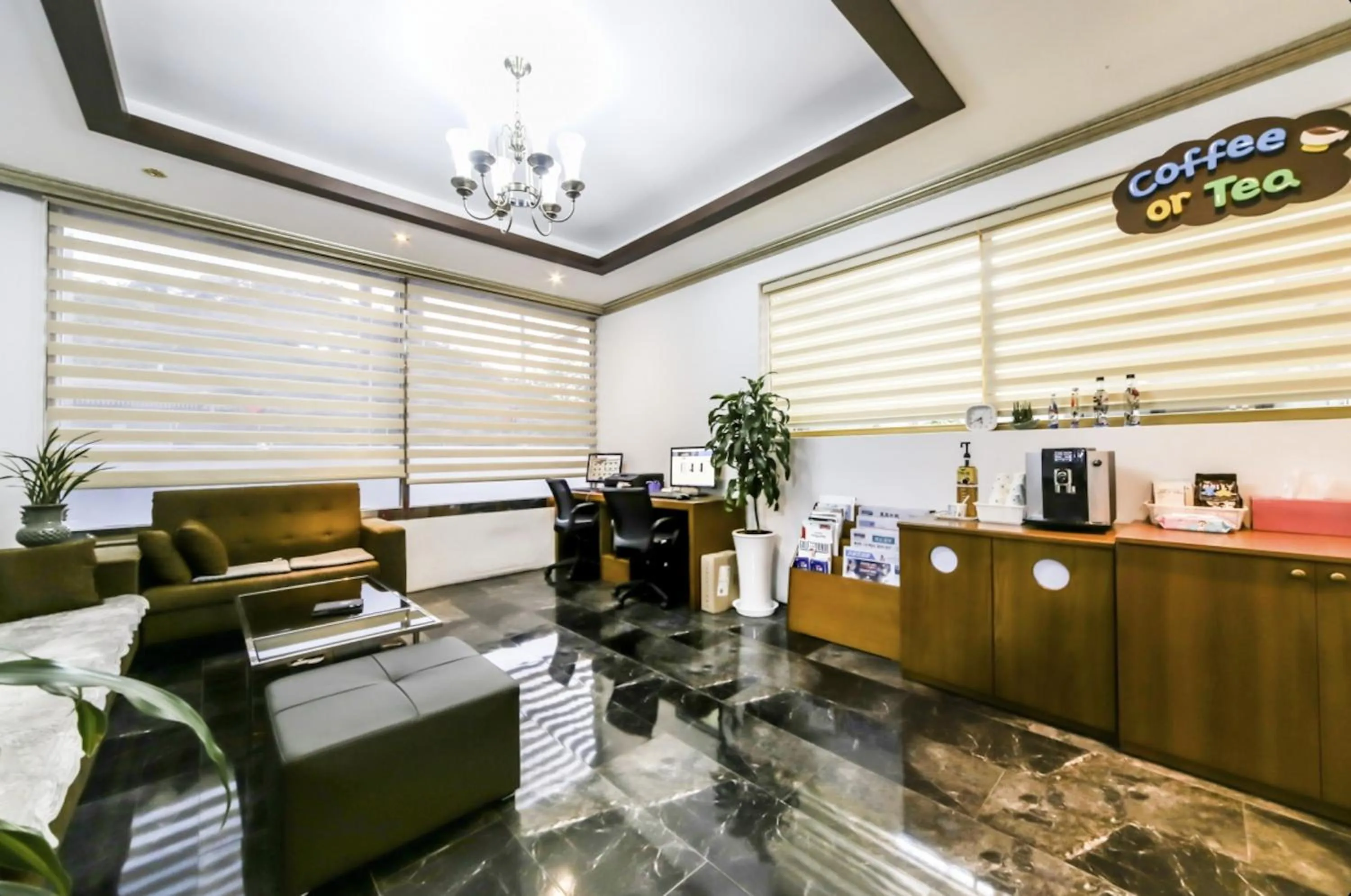 Modern Business Hotel