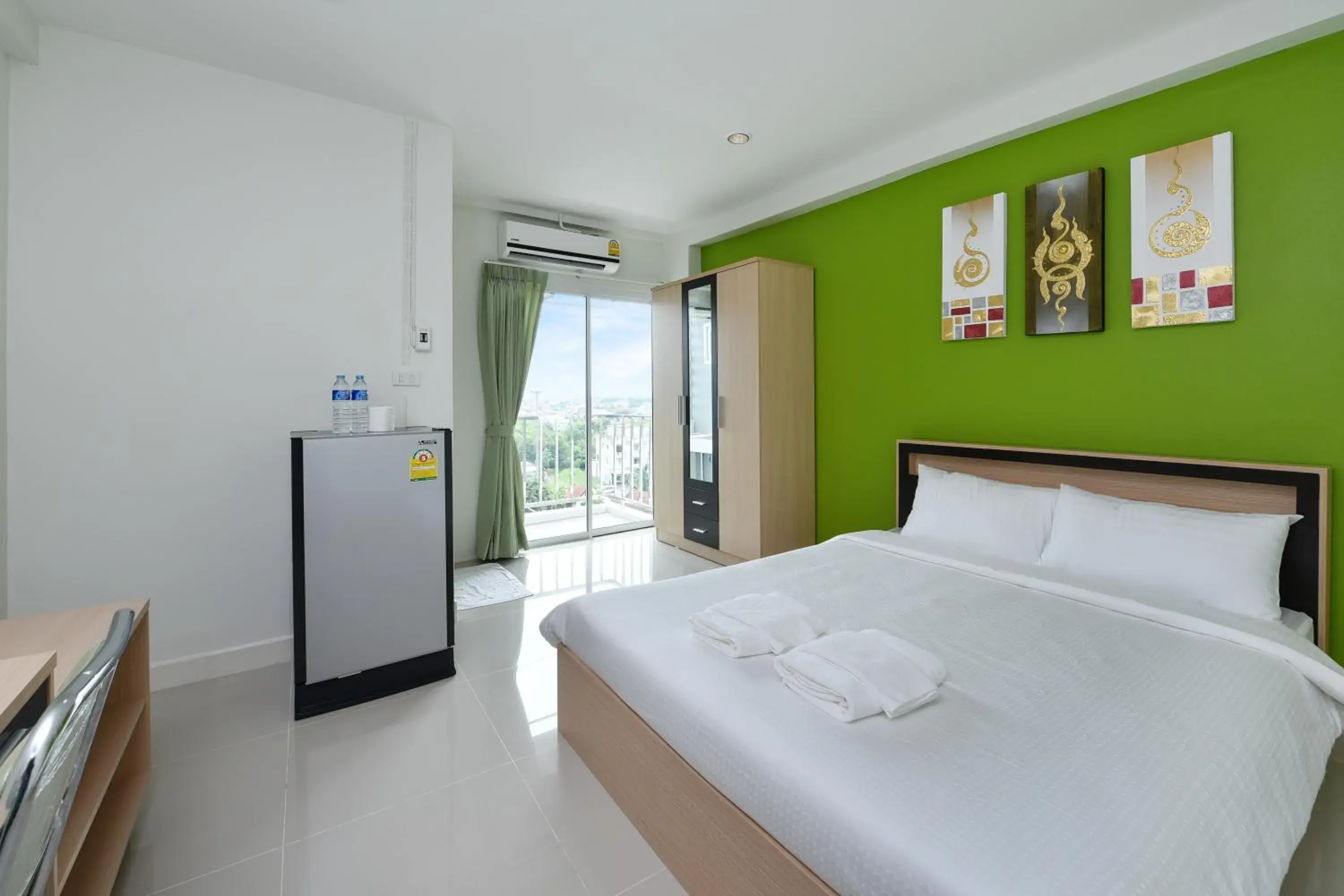 Bed in B32 Apartment Bed in B32 Apartment