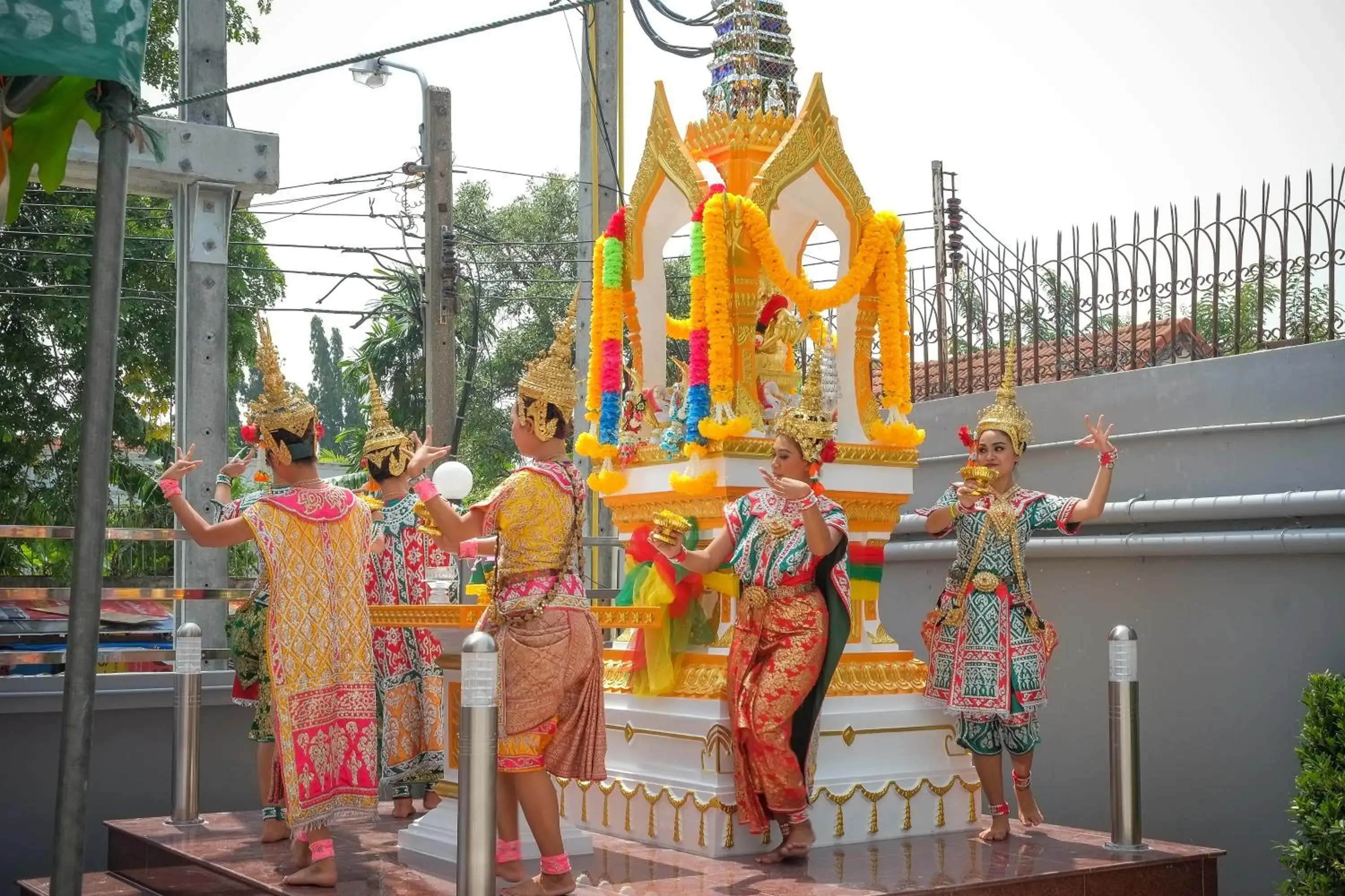 B32 Apartment B32 Apartment