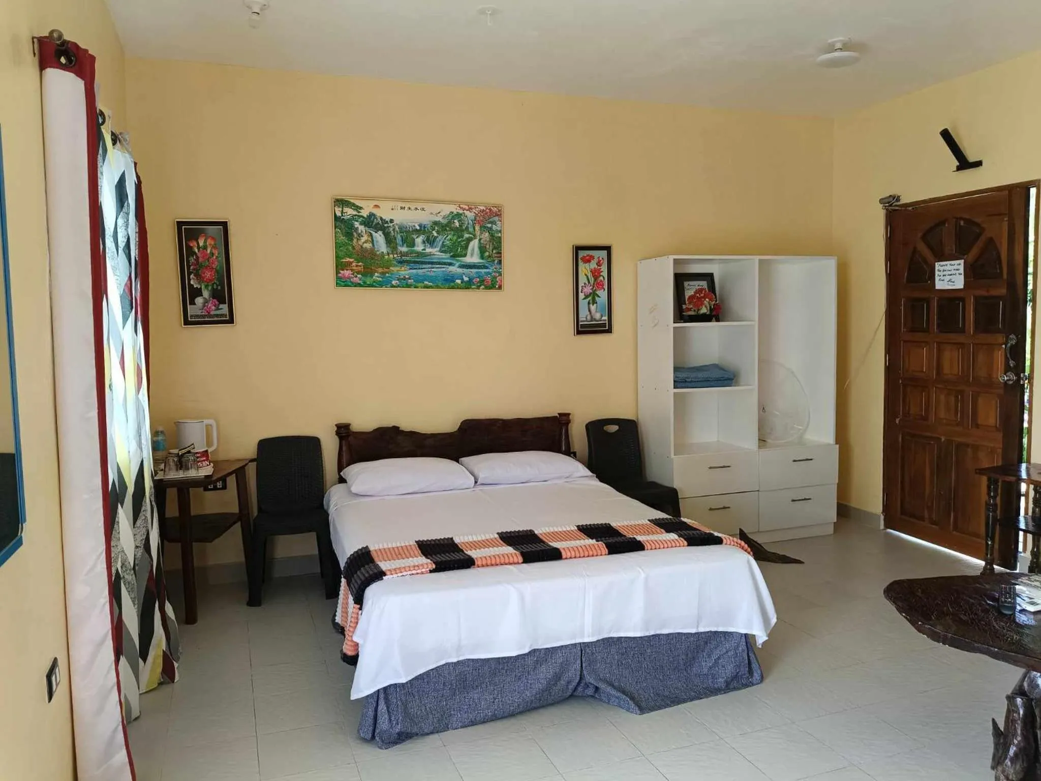 Bed in Whitesands Beach Resort