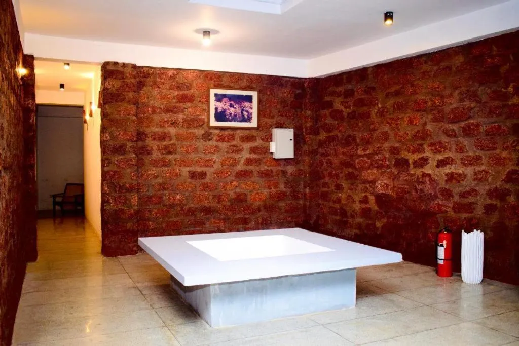 Property building in Airport Heritage