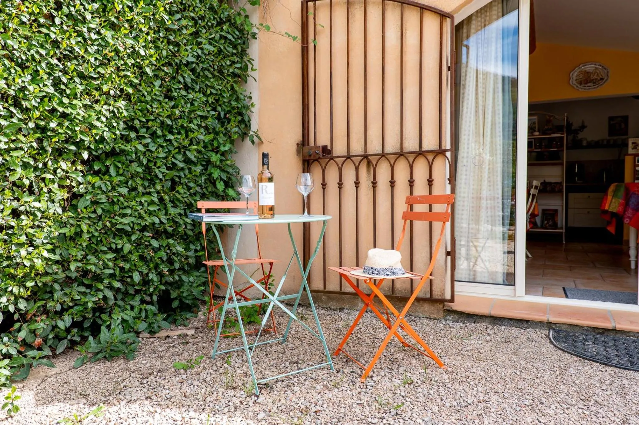 Property building in Le Mas Du Loup