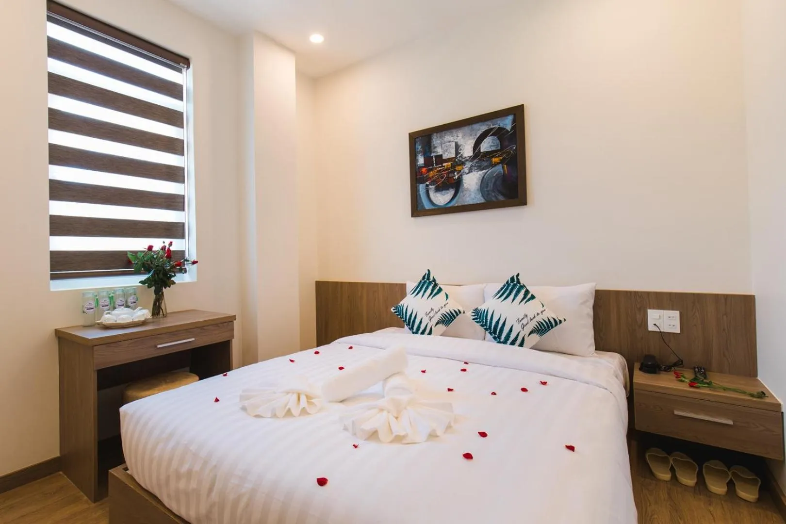 Bed in Ami Hotel Dalat