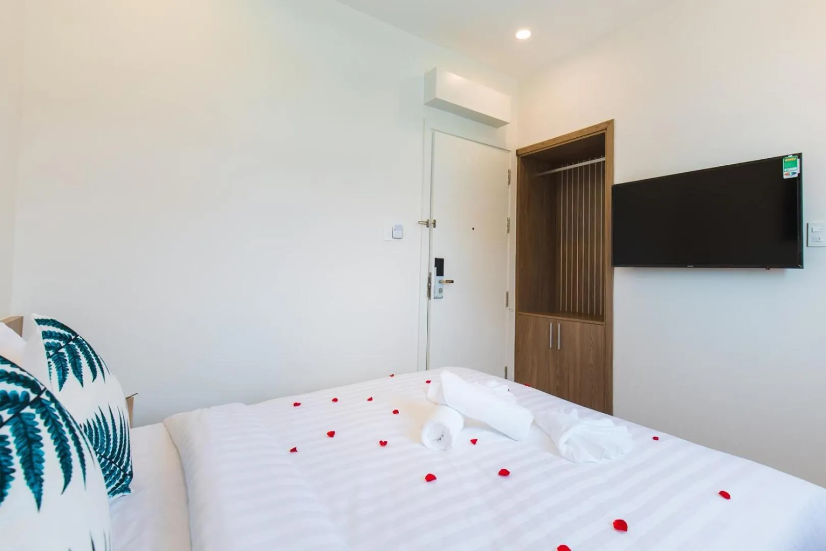 Bed in Ami Hotel Dalat